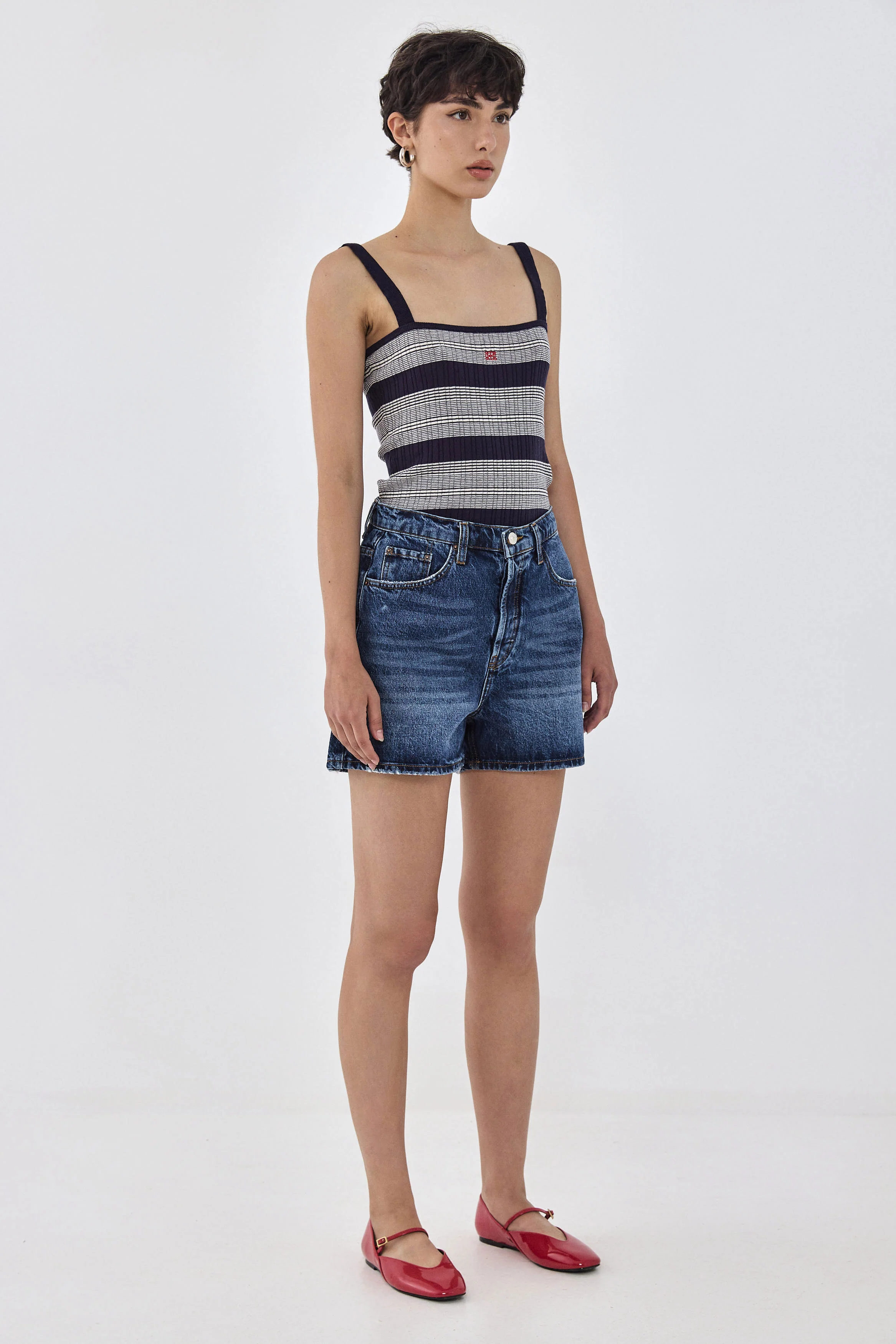 Baggy Denim Shorts - Image 4