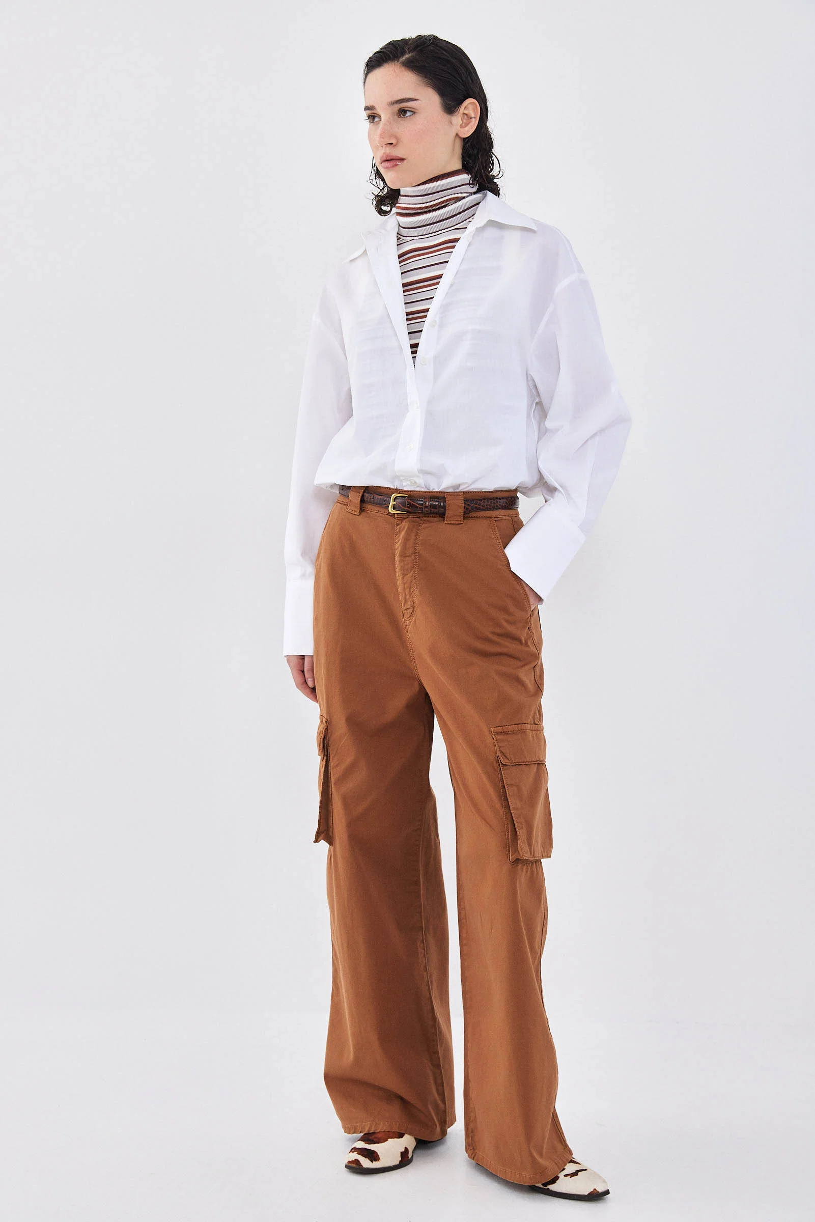 High Waisted Cargo Pants - Image 5
