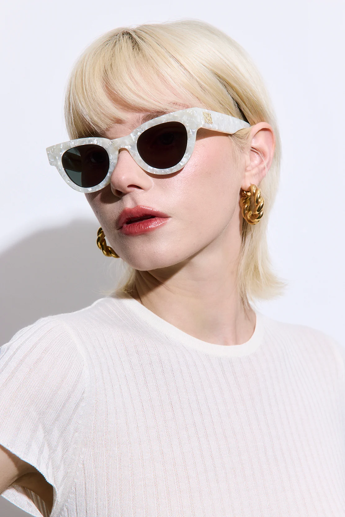 Cat-Eye Sunglasses - Image 7