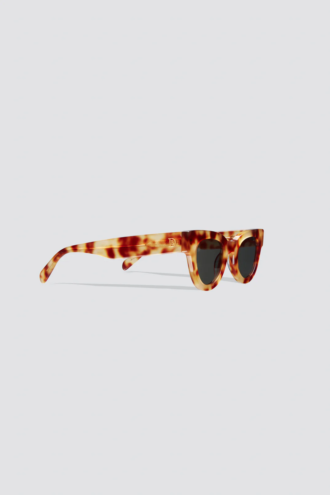 Cat-Eye Sunglasses - Image 6