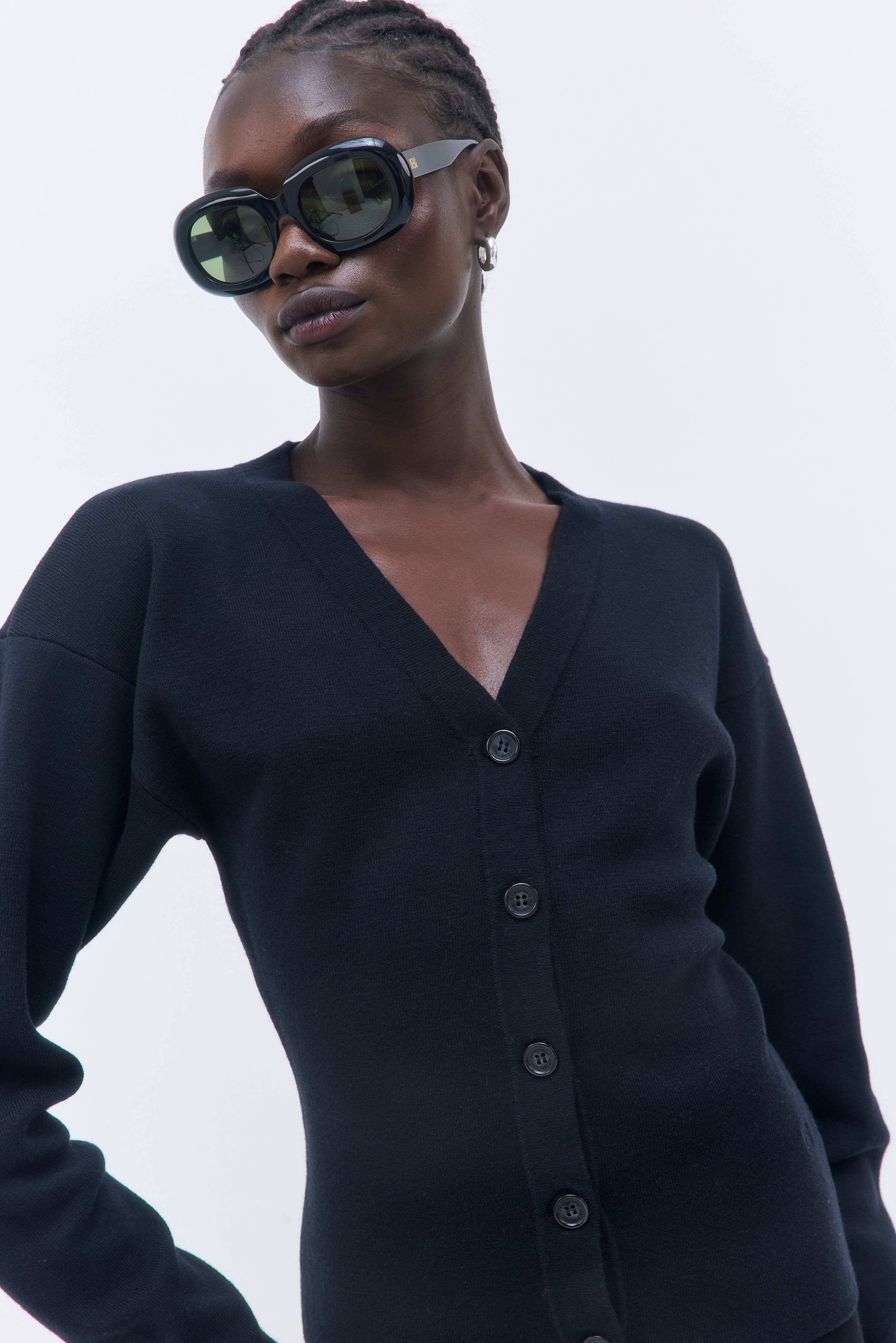 Cinched V Neck Cardigan - Image 6