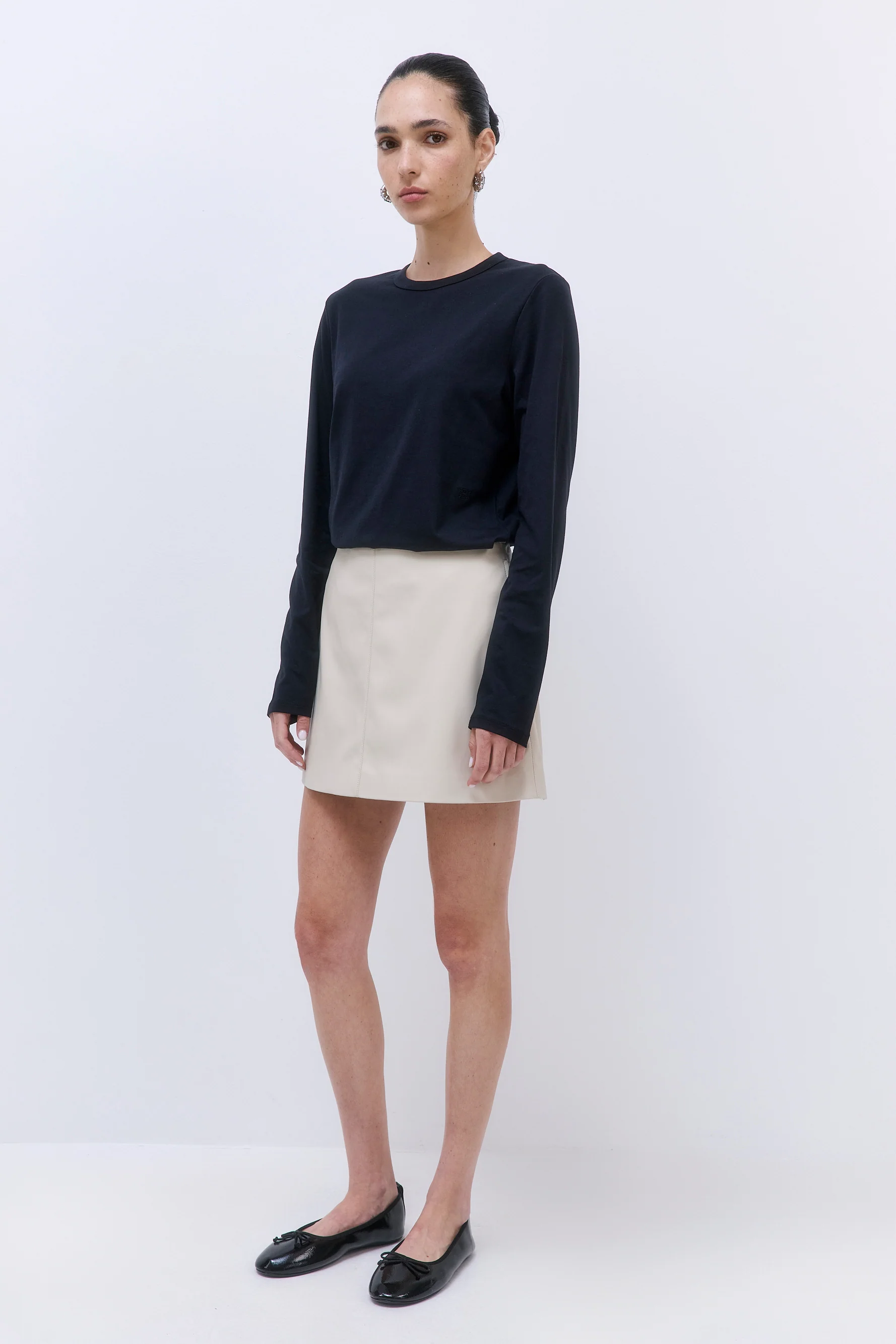 Classic Long Sleeved T Shirt - Image 4