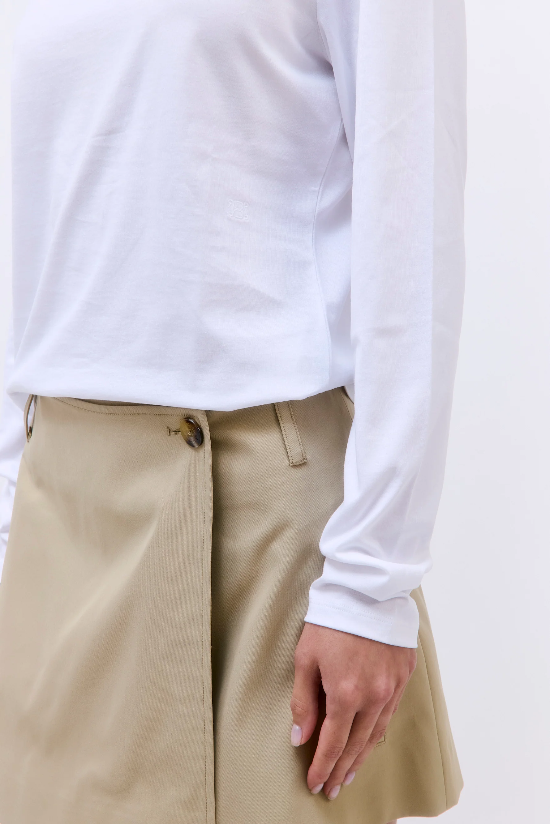 Classic Long Sleeved T Shirt - Image 6