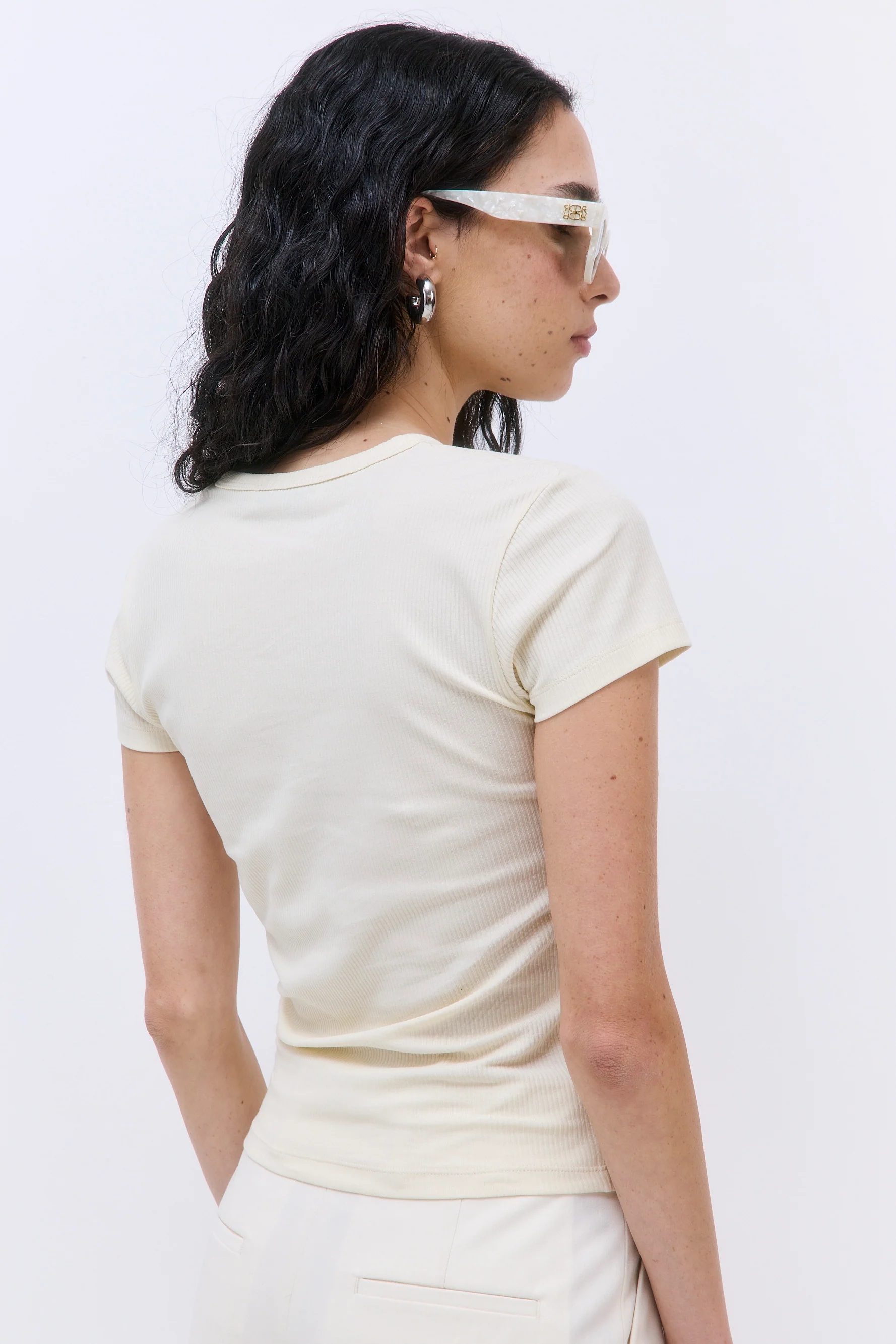 Classic Ribbed Fitted T Shirt - Image 5