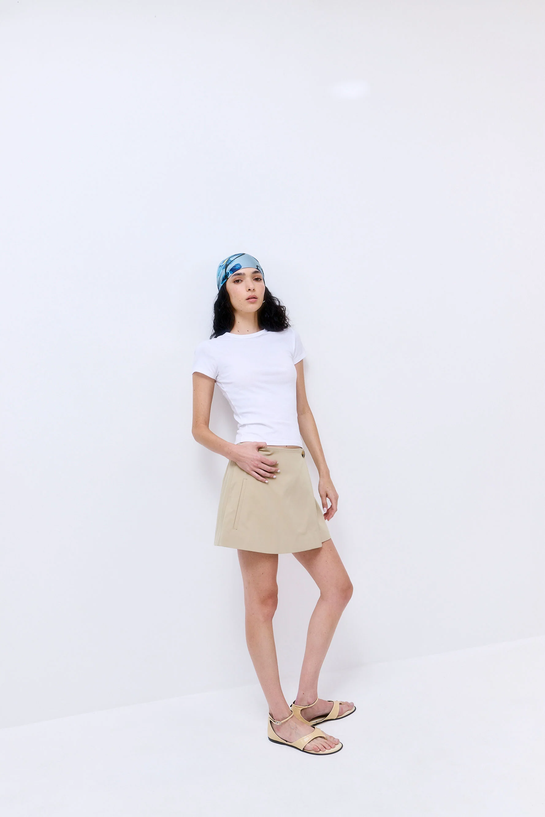 Classic Ribbed Fitted T Shirt - Image 3
