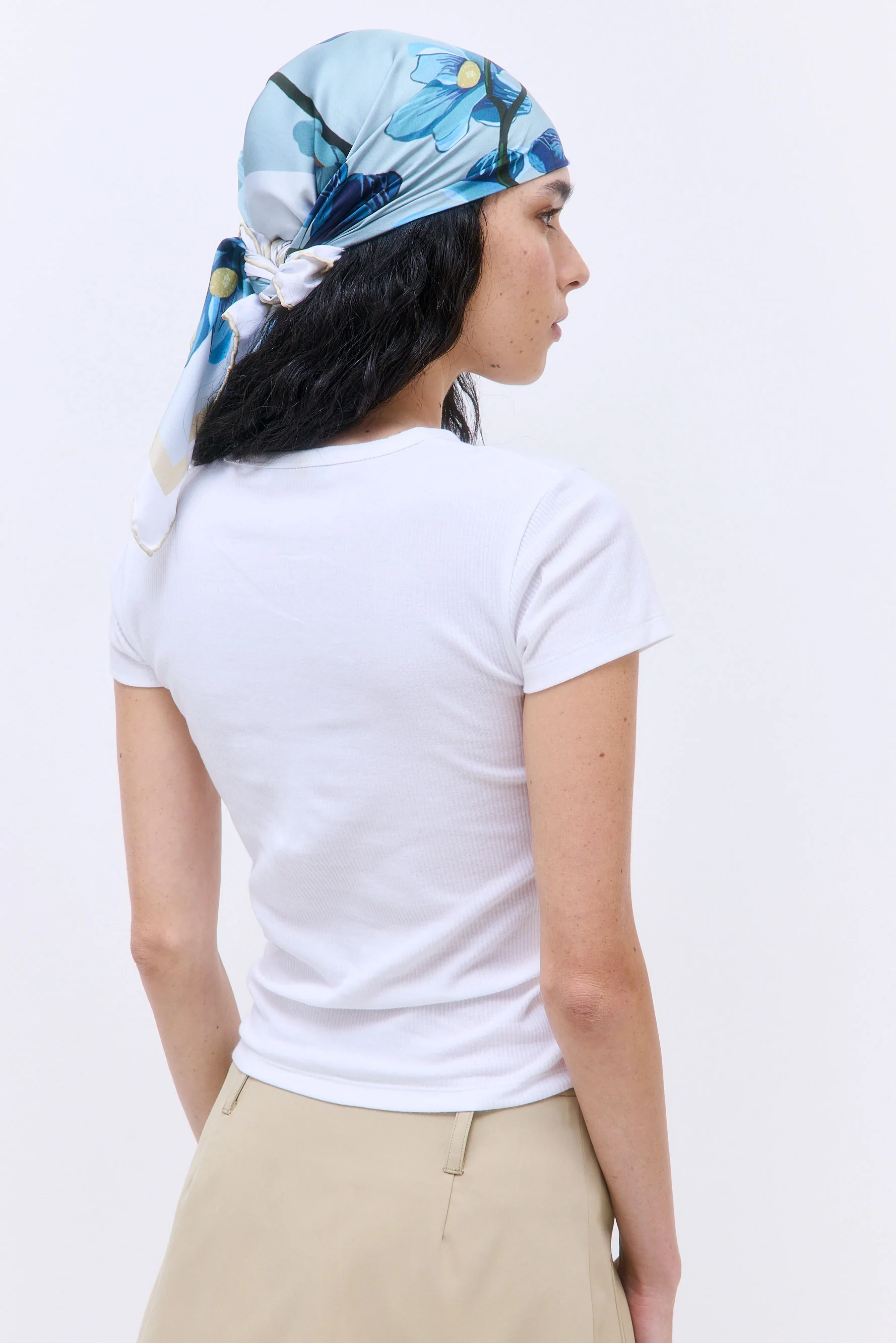 Classic Ribbed Fitted T Shirt - Image 5