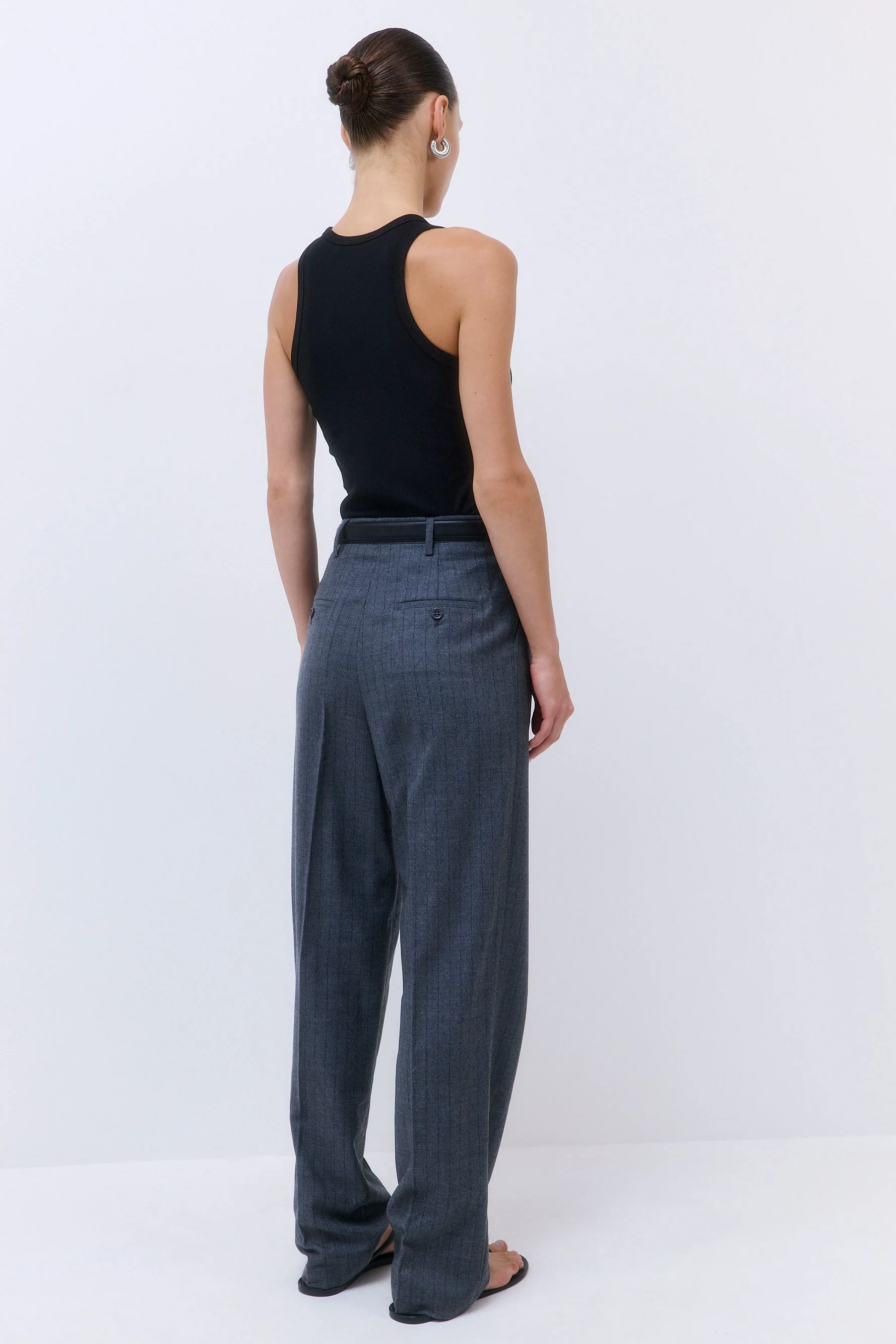 Classic Ribbed Low Scoop Tank - Image 6