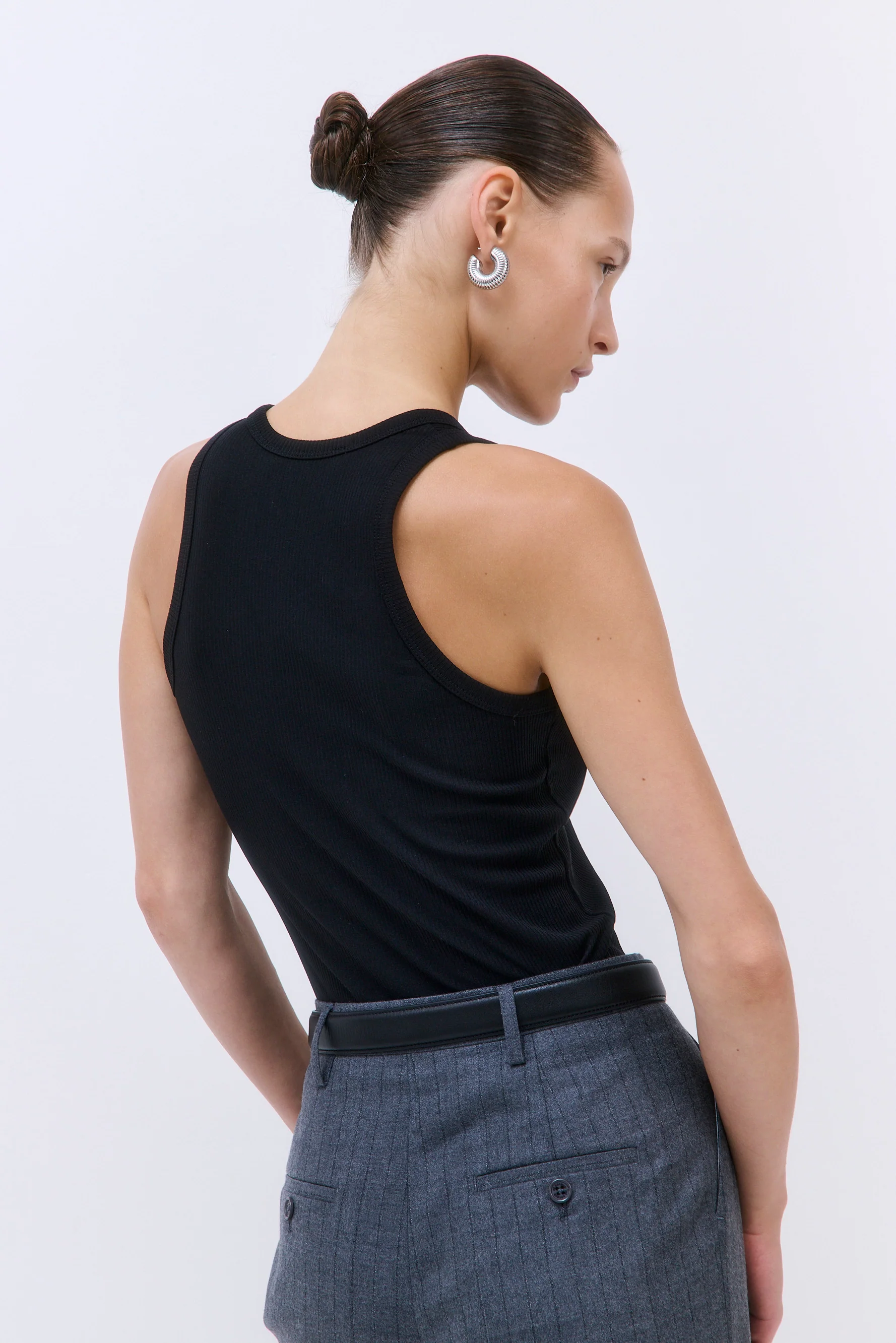 Classic Ribbed Low Scoop Tank - Image 7