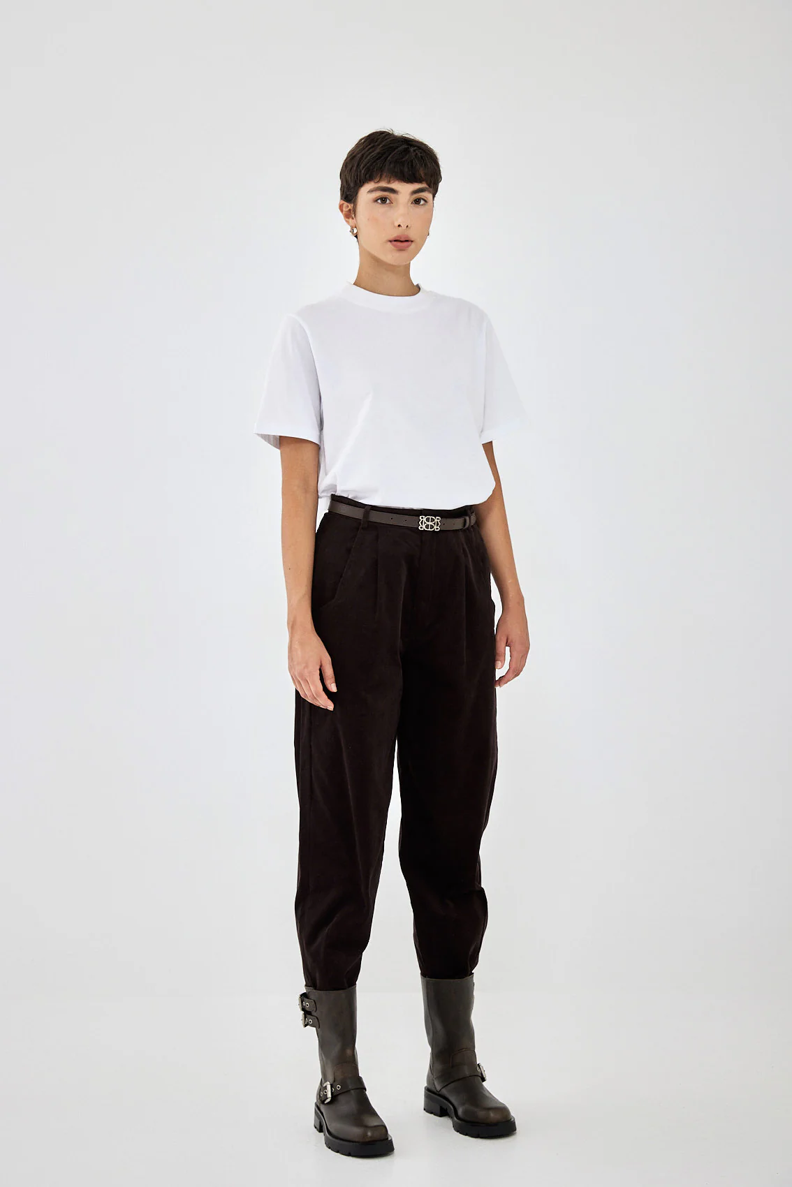 Corduroy Tapered Pants - Image 4