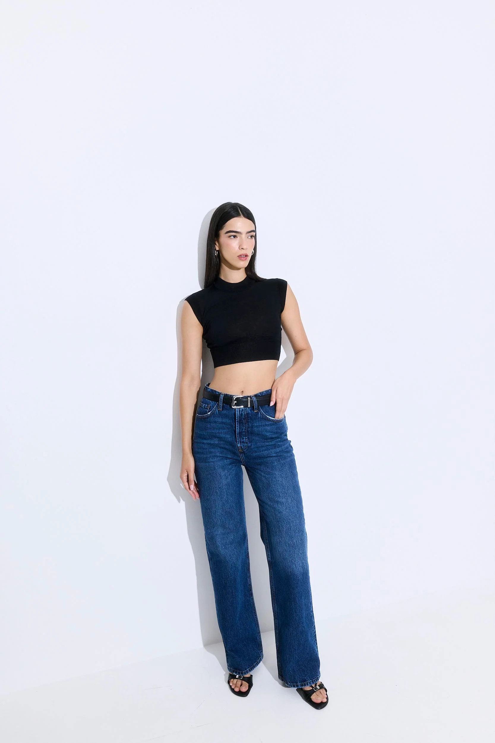 Cropped Sheer Sleeveless Knit - Image 3
