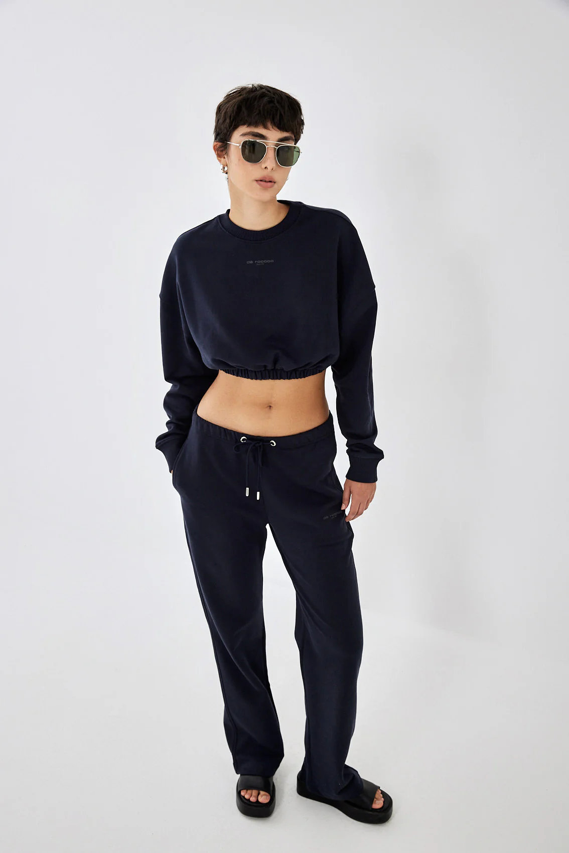 Cropped Sweatshirt - Image 3