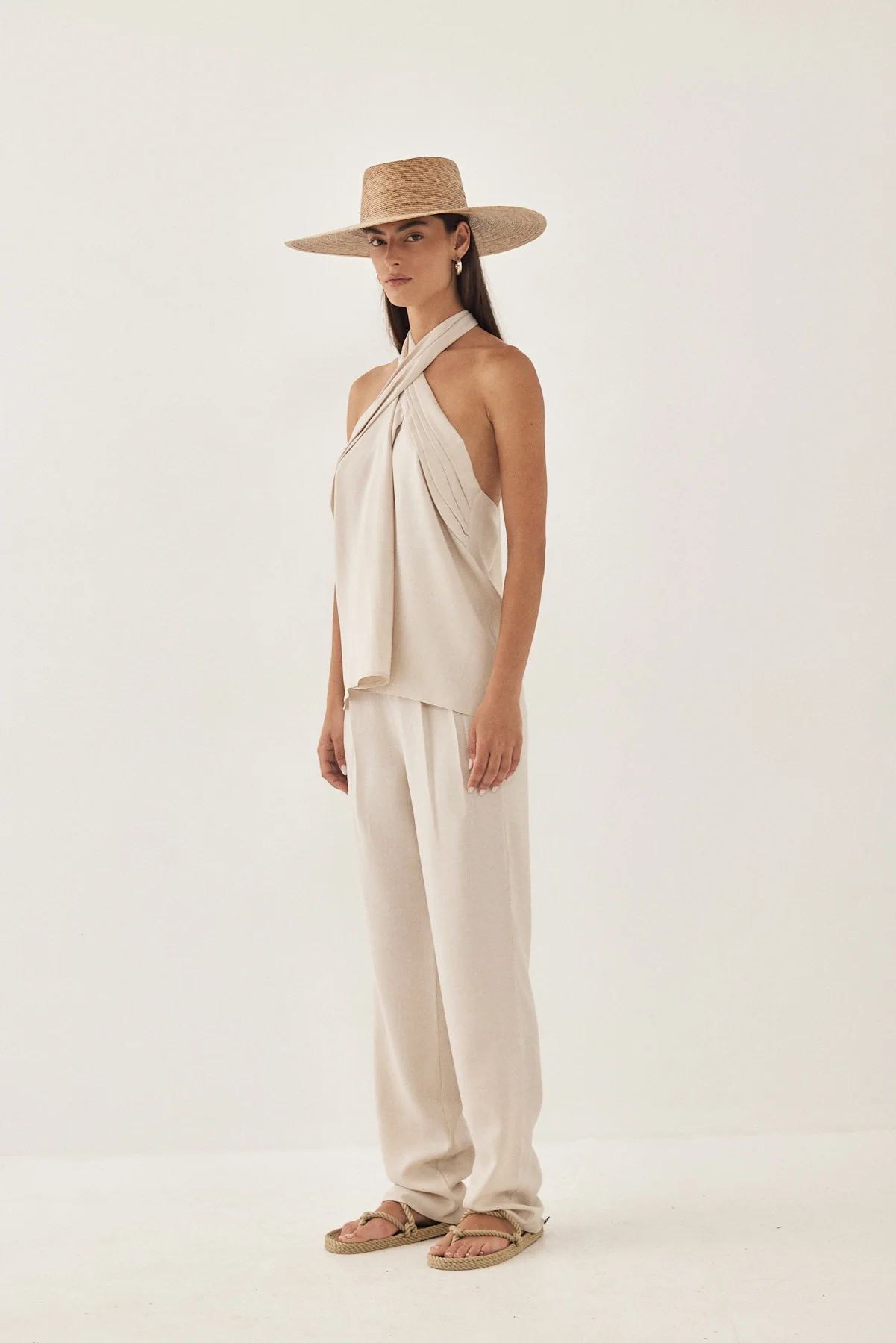 Crossover Open Back Tank Top - Image 4