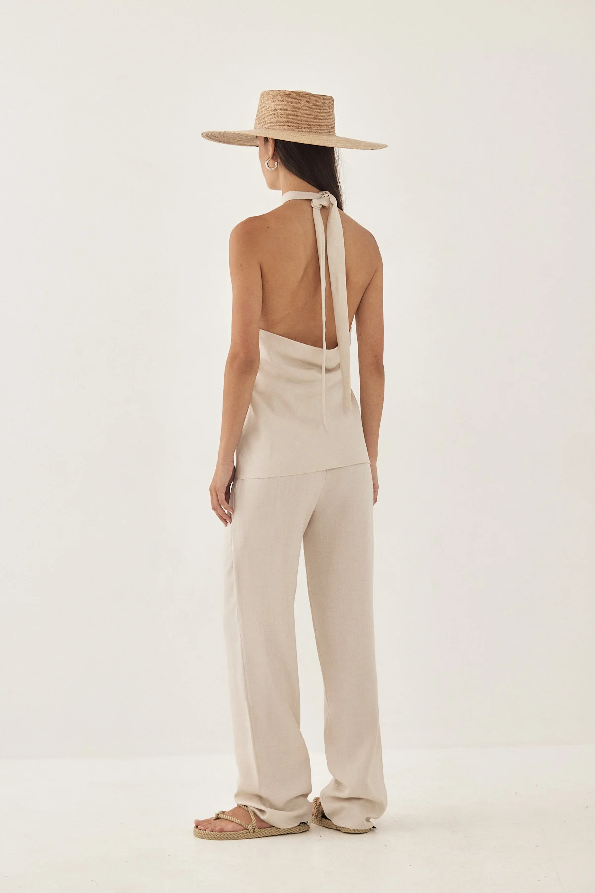 Crossover Open Back Tank Top - Image 5