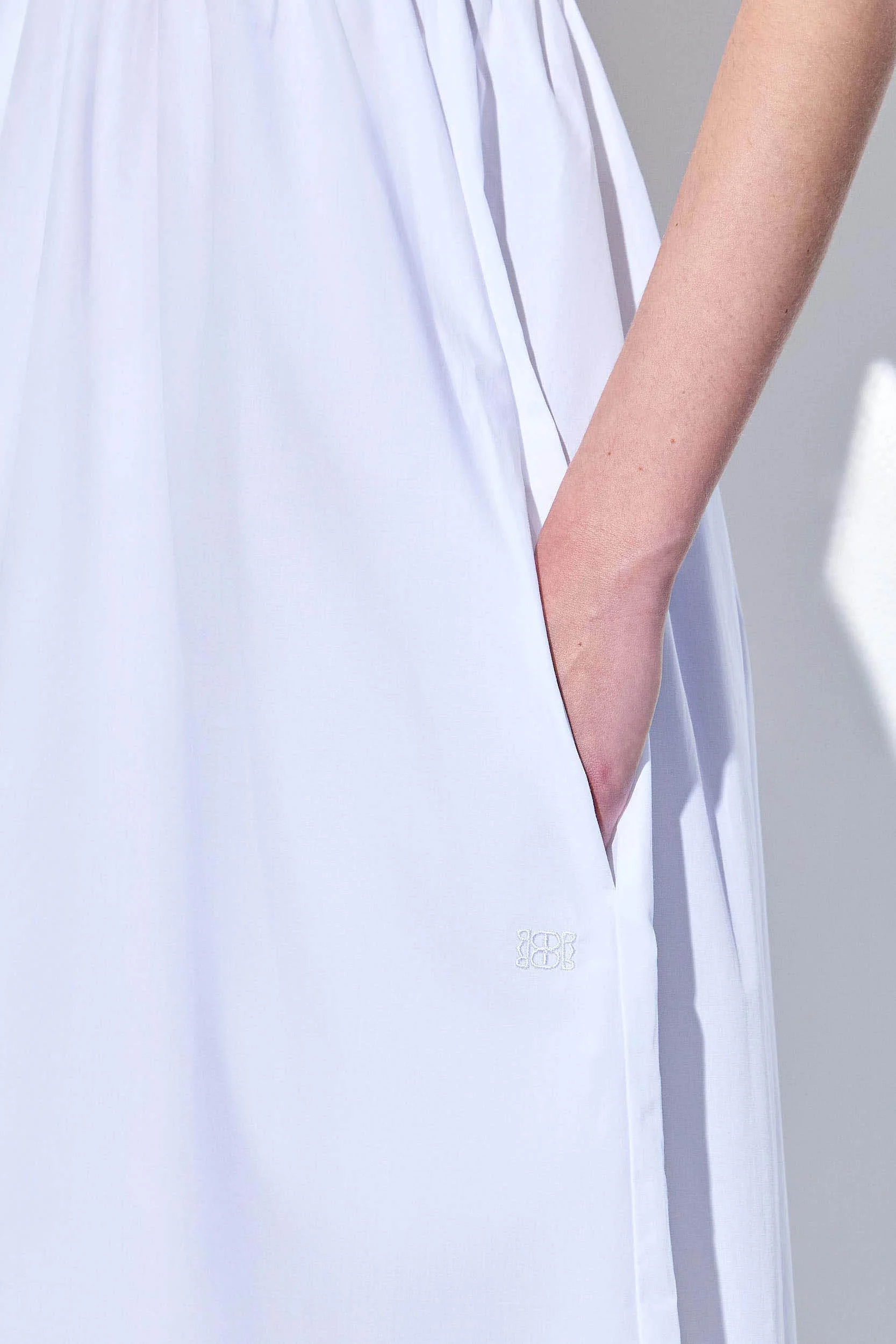 Cup Detail Poplin Maxi Dress - Image 5