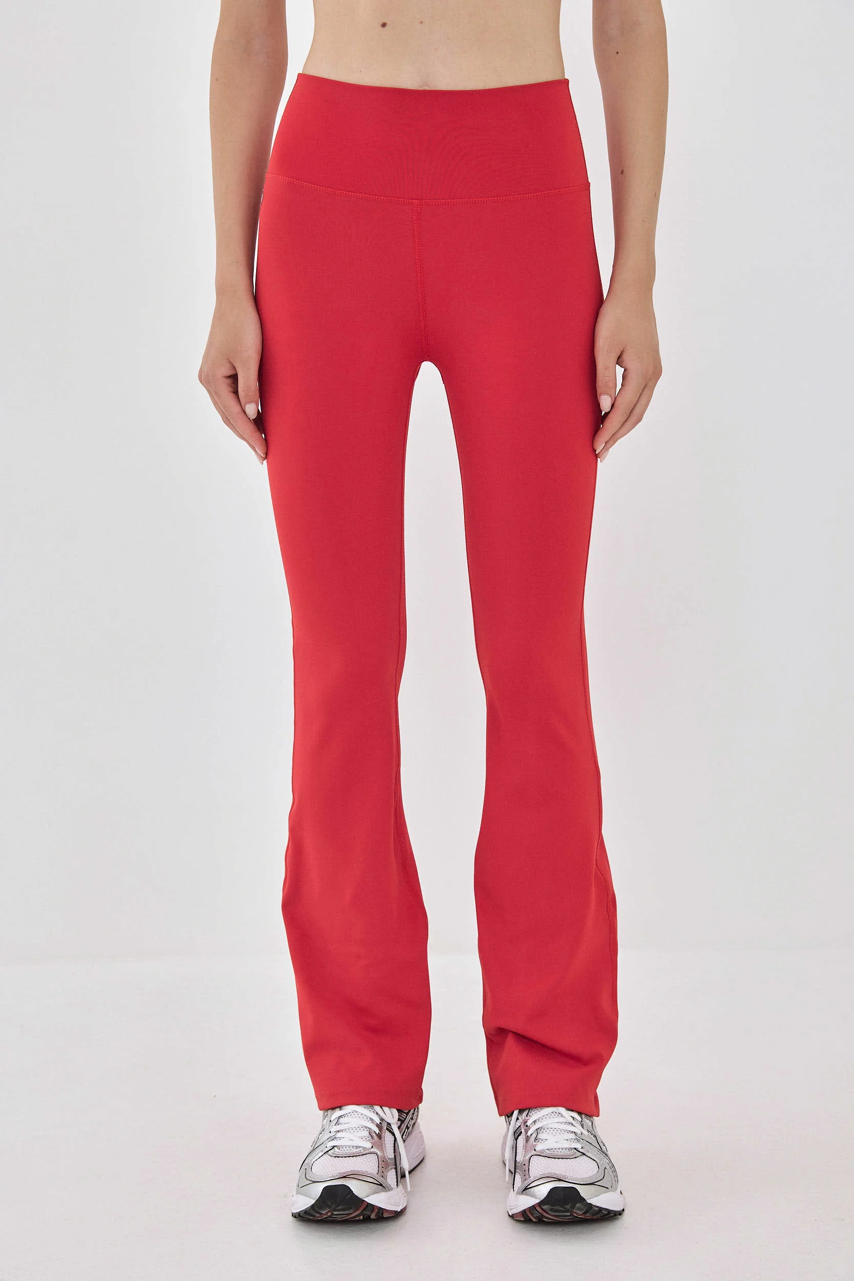 Dรฉ Flared Leggings - Image 2