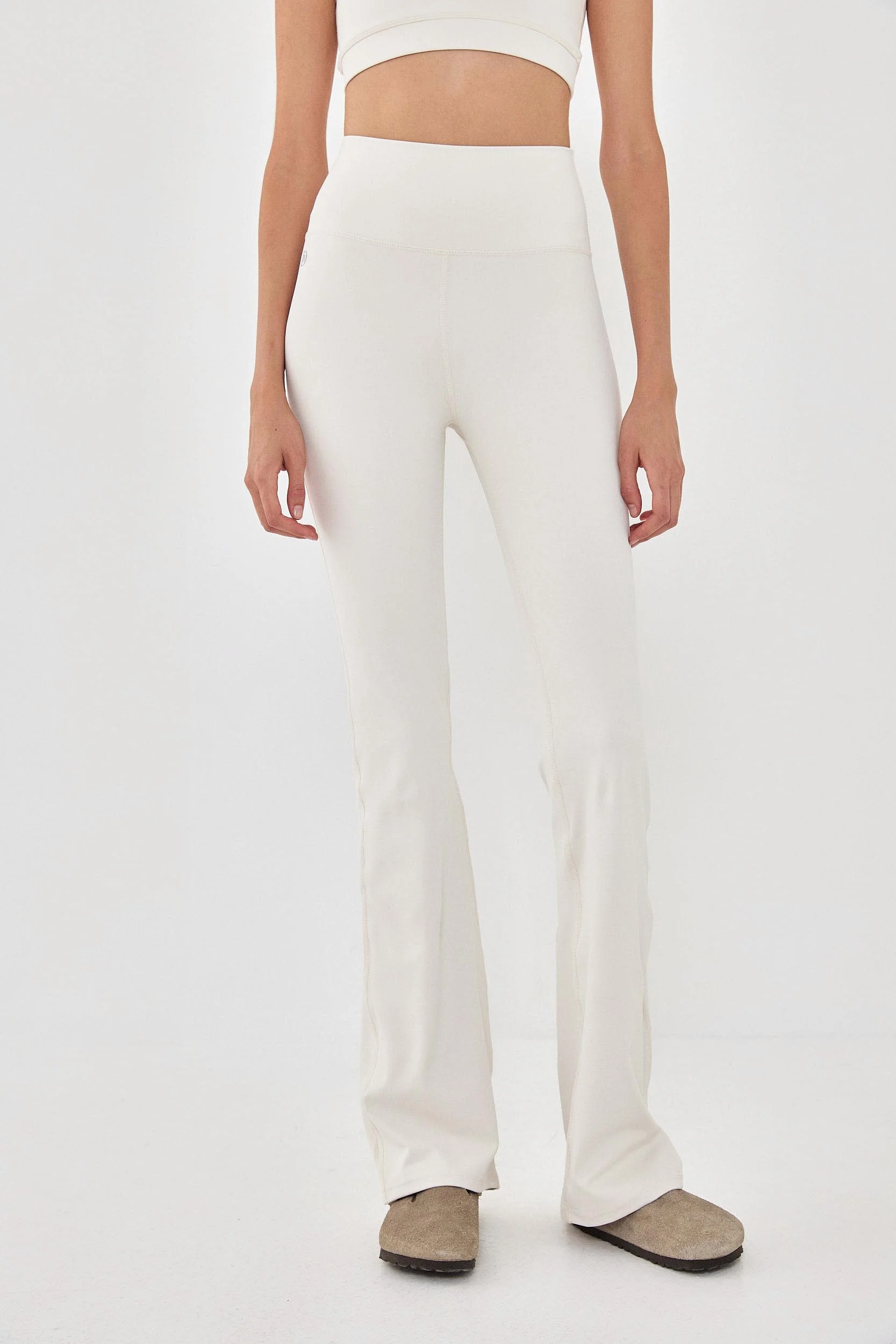 Dé Flared Leggings - Image 2