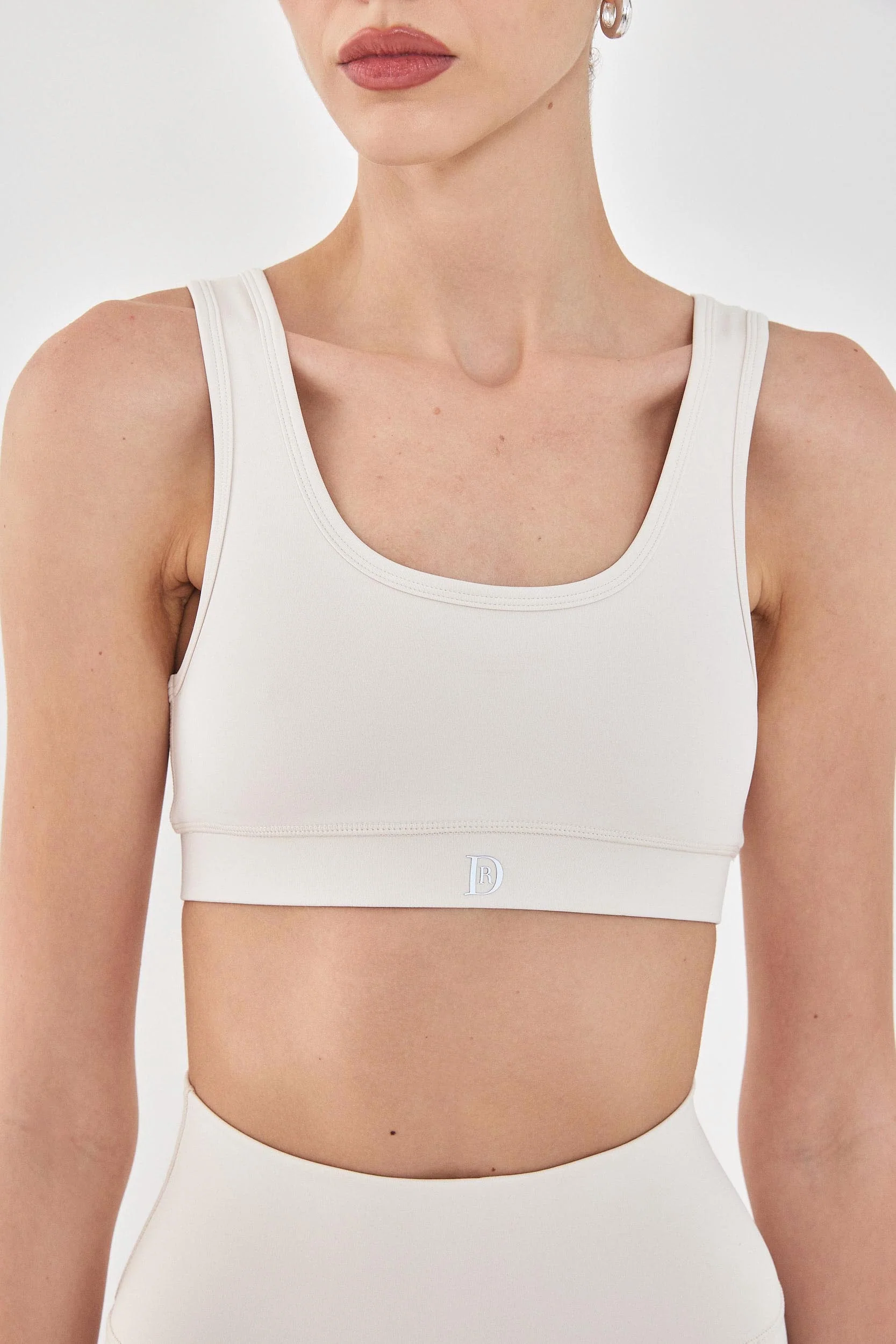 Dé Round Neck Bra - Image 6