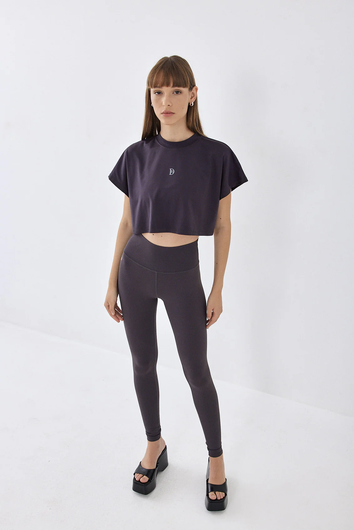 Dé Sleeveless Cropped Cover Up - Image 3