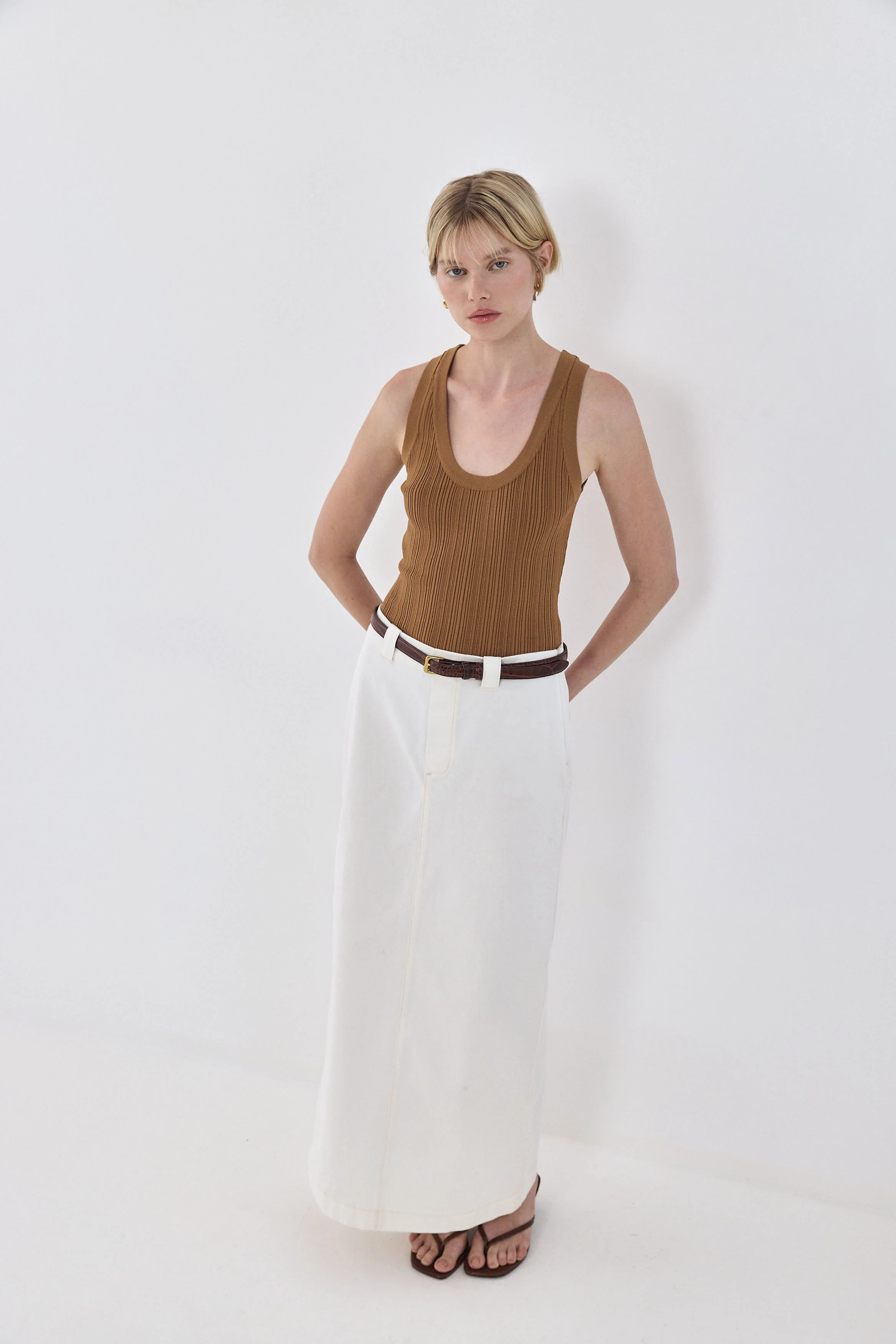 Deep Scoop Ribbed Tank Top - Image 3