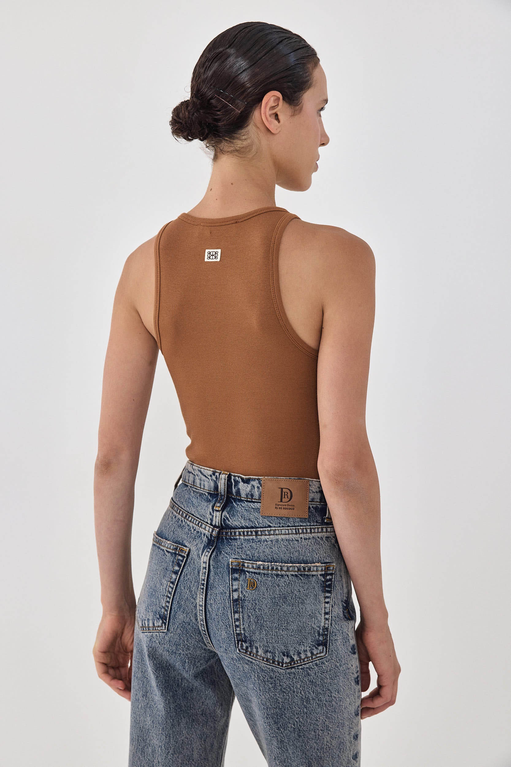 Deep Scoop Thin Straps Tank Top - Image 4