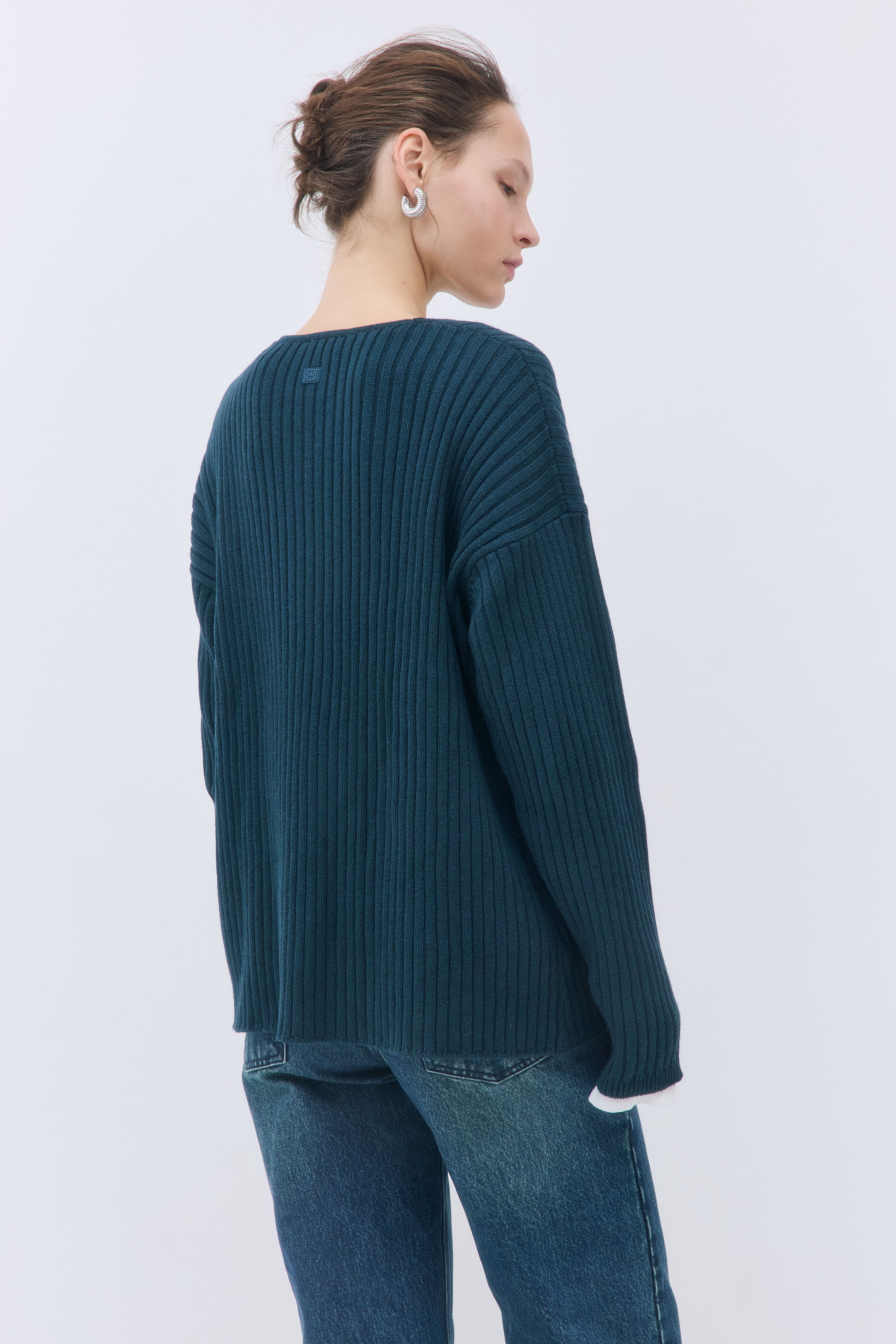 Deep V Neck Ribbed Sweater - Image 6