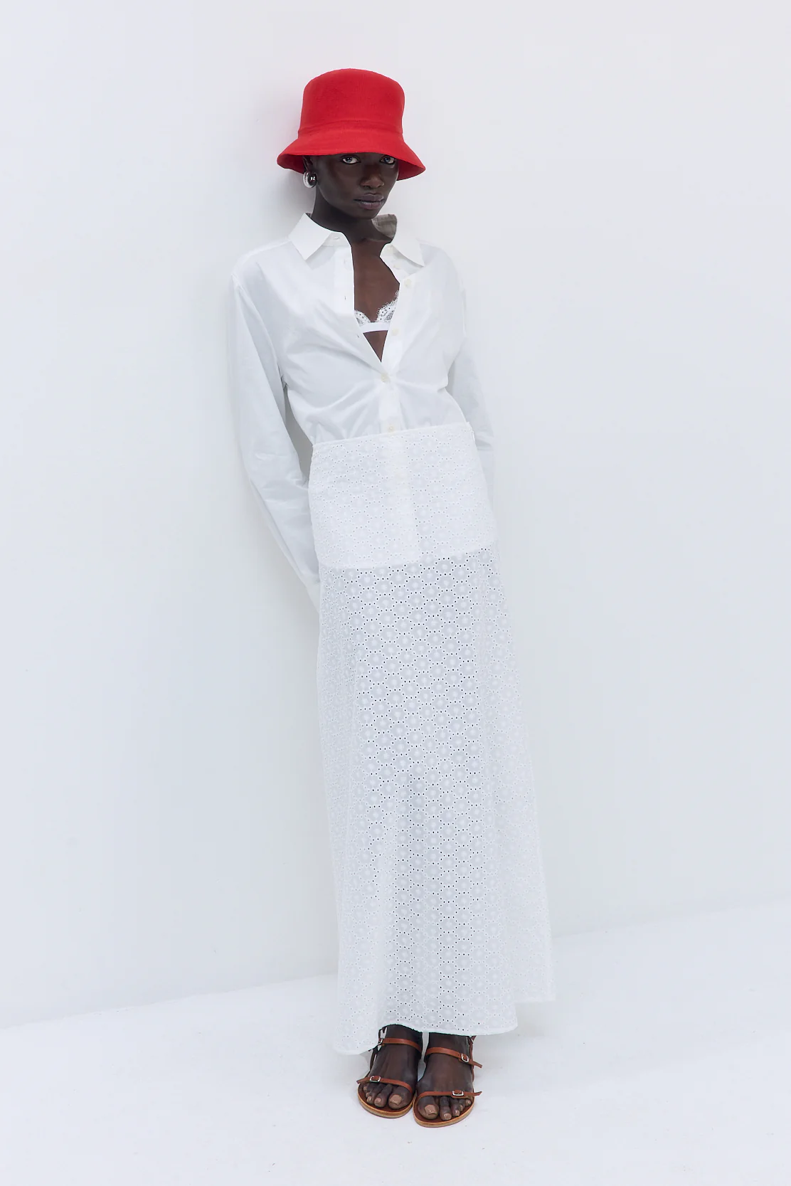 Embroidered High Rise Maxi Skirt - Image 3