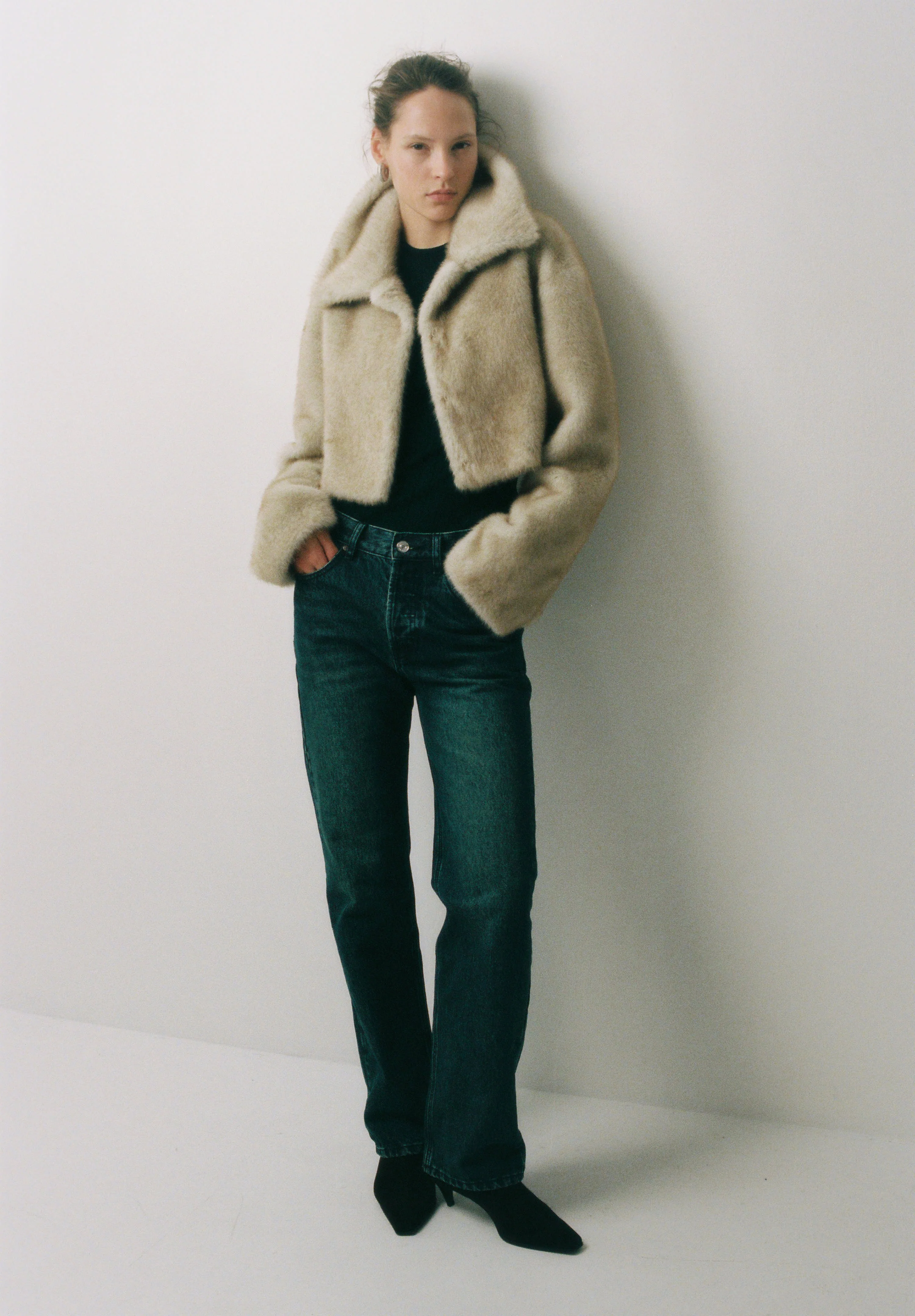Faux Fur Cropped Coat - Image 2