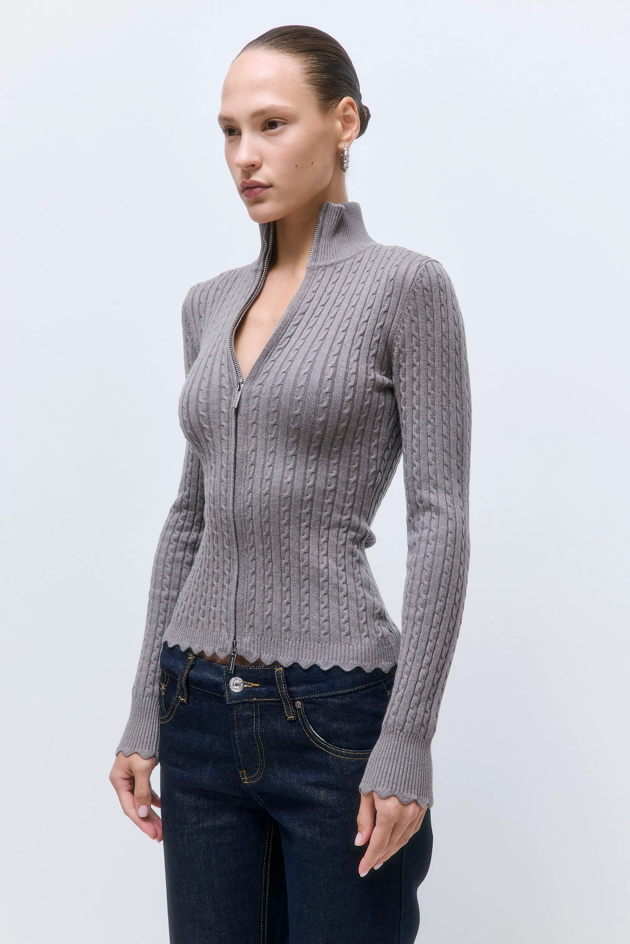 Fitted Cable Knit Cardigan - Image 4