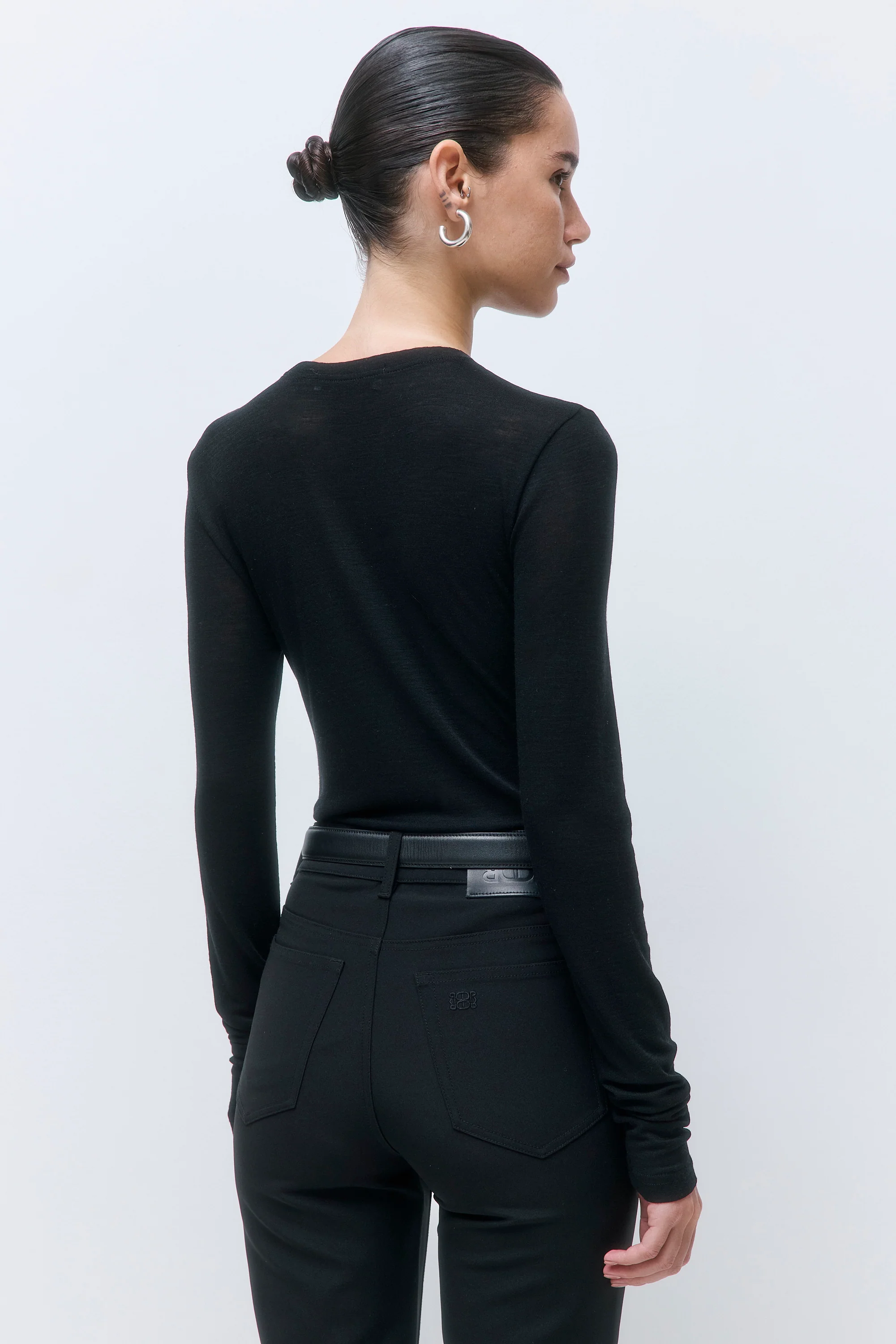Fitted Thin Wool Long Sleeve - Image 5