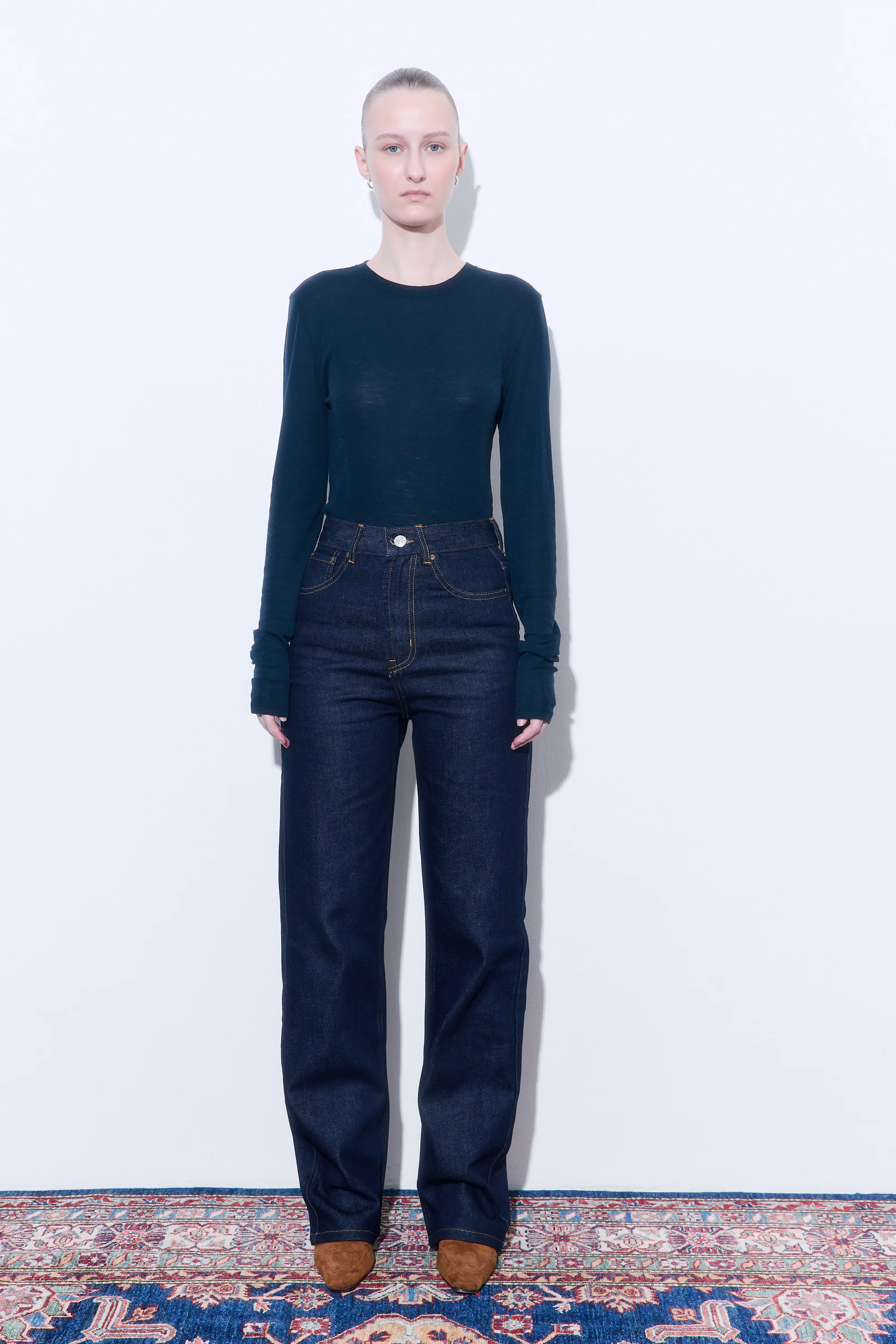 Fitted Thin Wool Long Sleeve - Image 2
