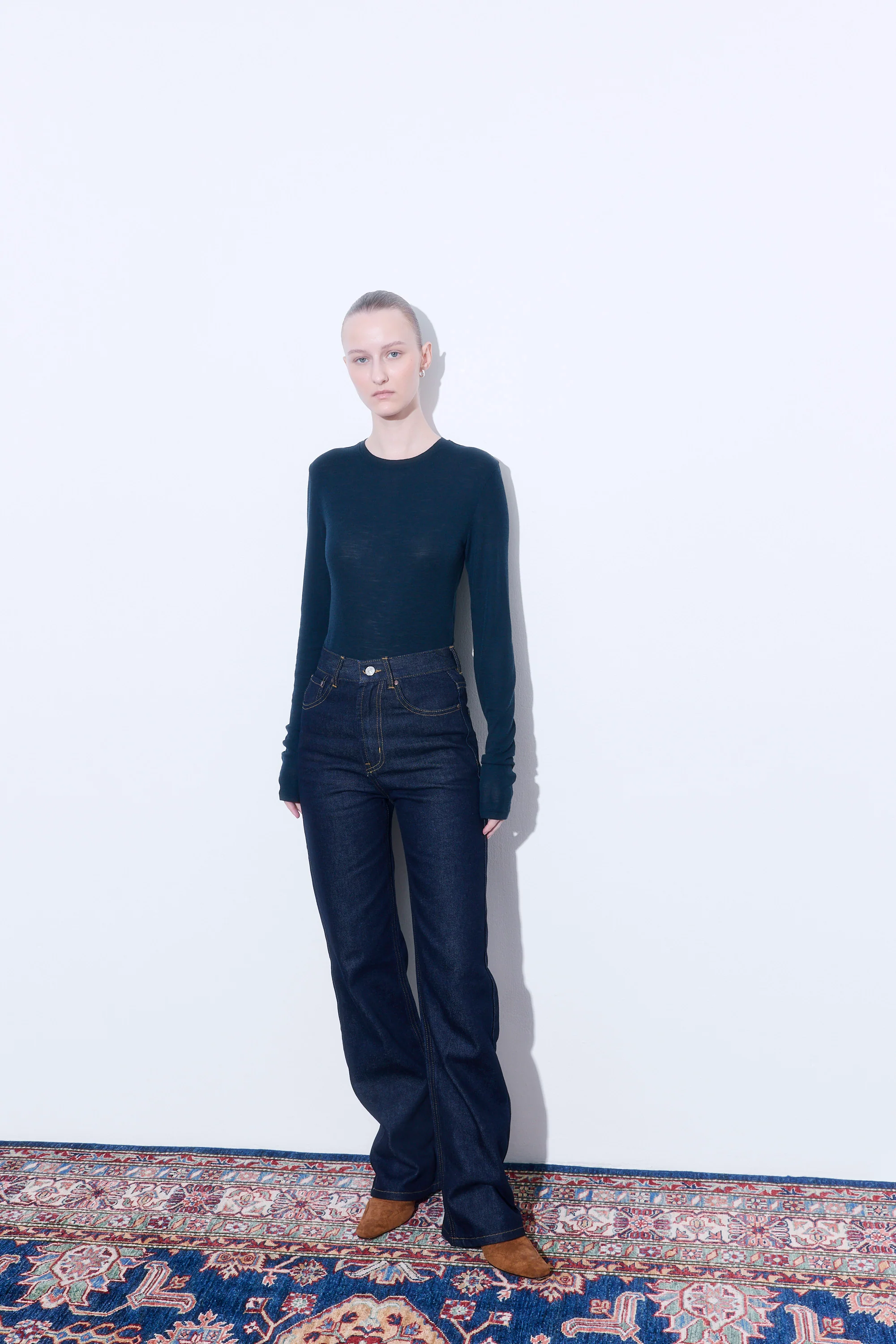 Fitted Thin Wool Long Sleeve - Image 3