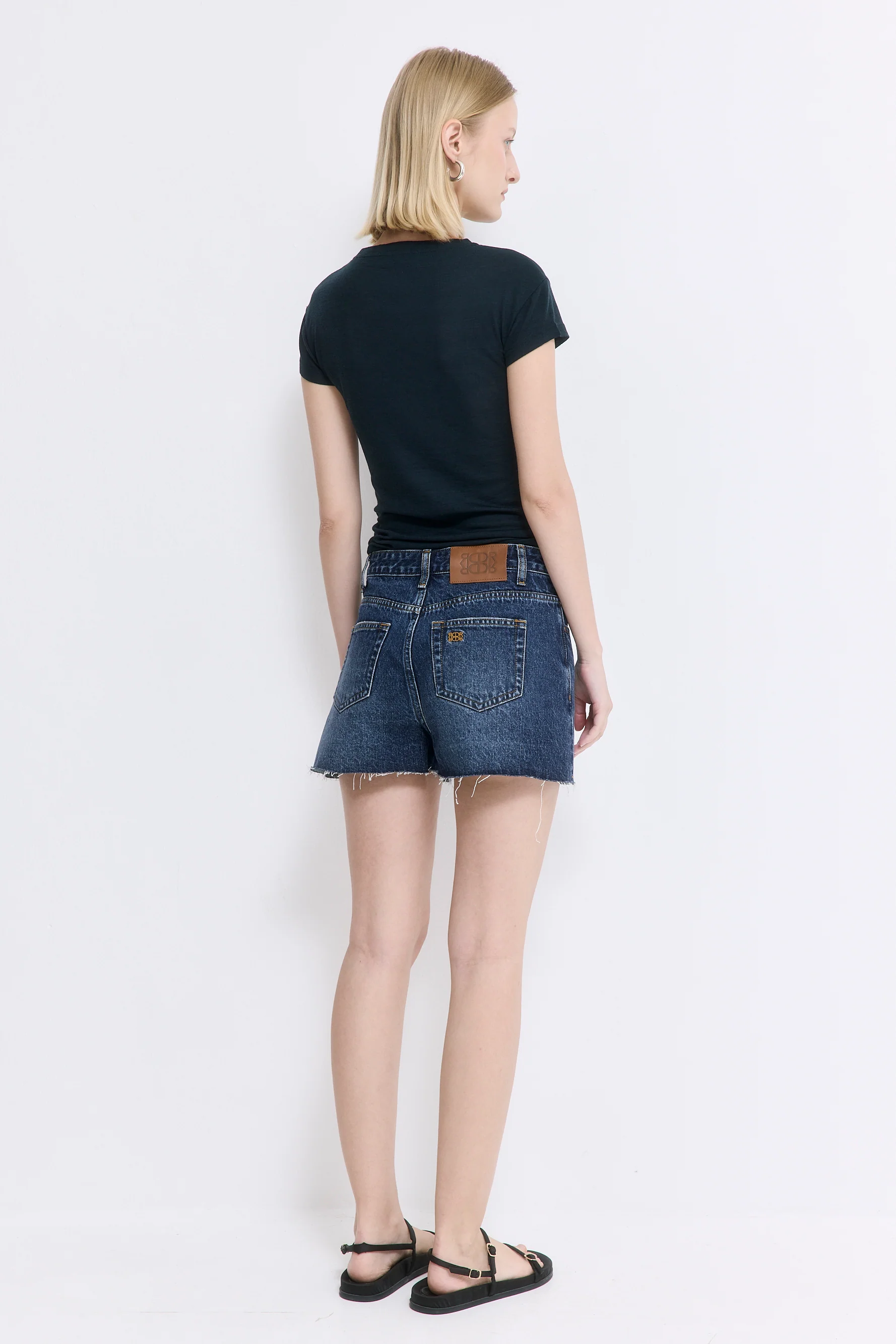 Fitted Wool Cup Tee - Image 5
