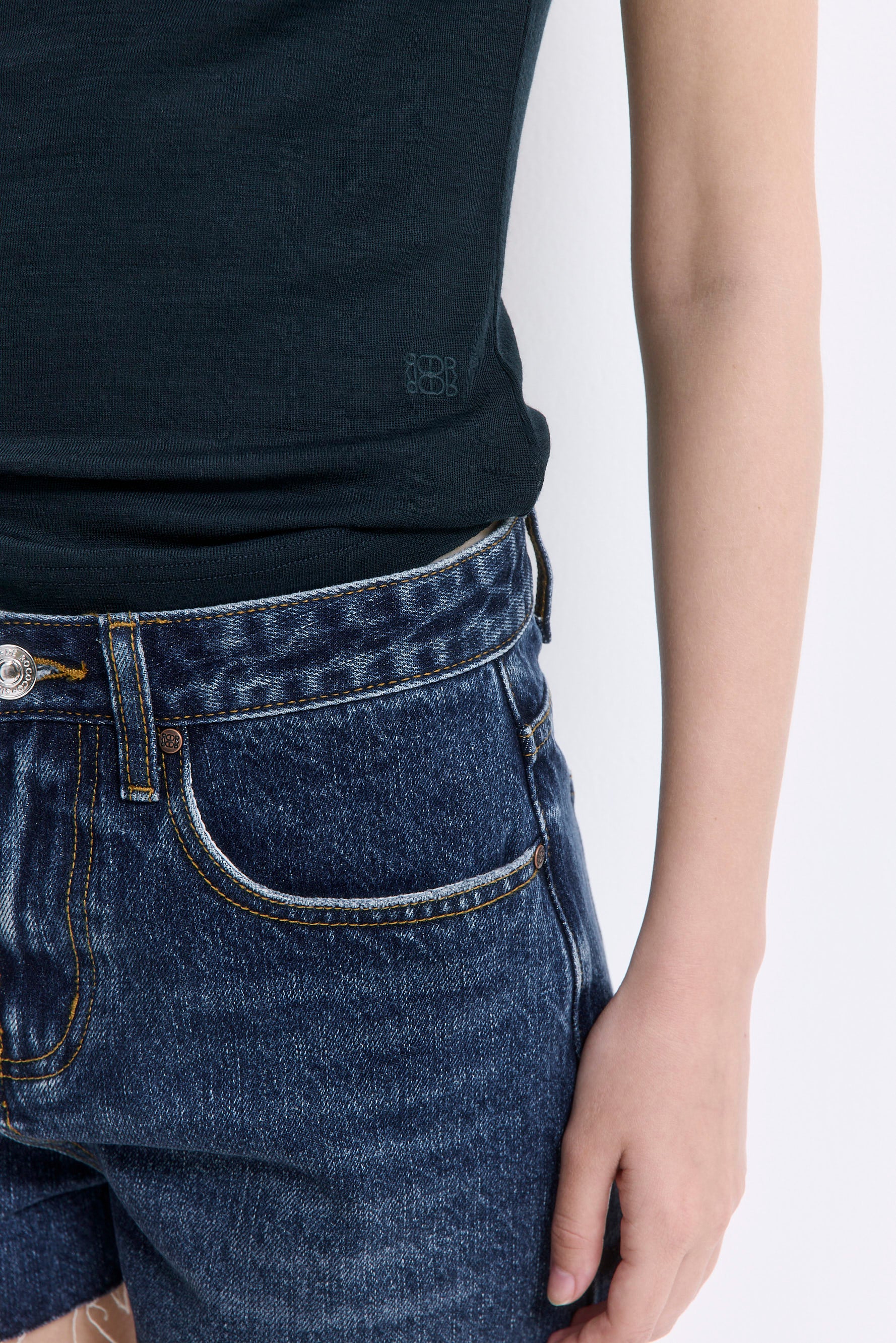 Fitted Wool Cup Tee - Image 6