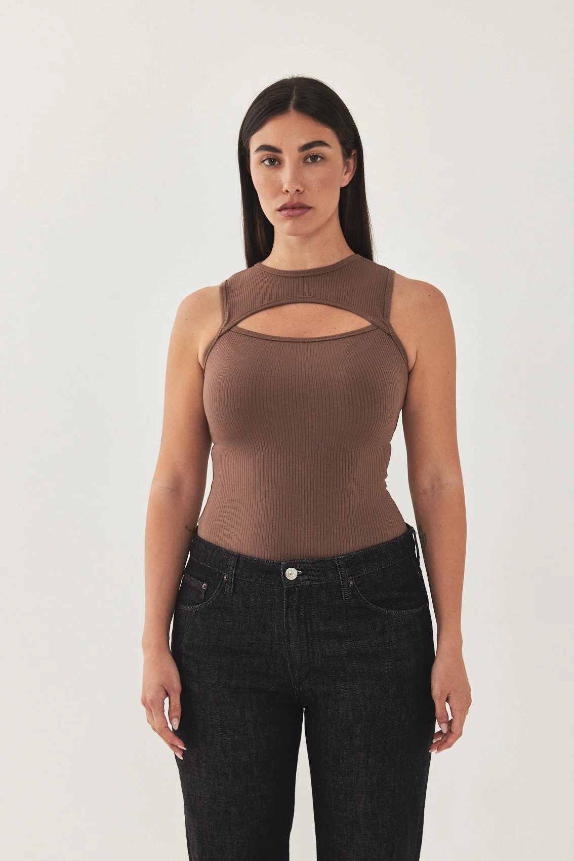 Frontal Cut Out Ribbed Tank Top