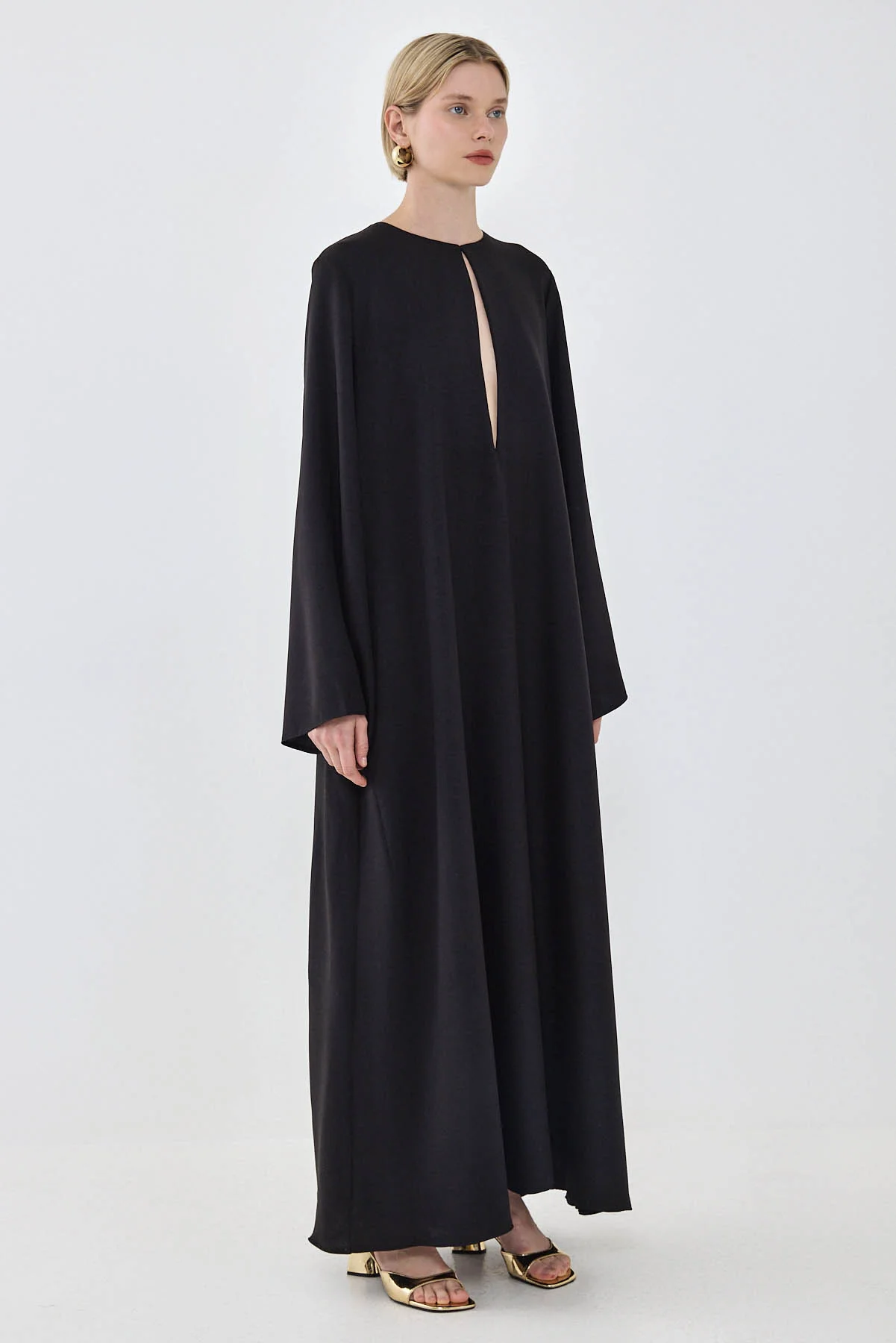 Gallabia Maxi Dress - Image 4