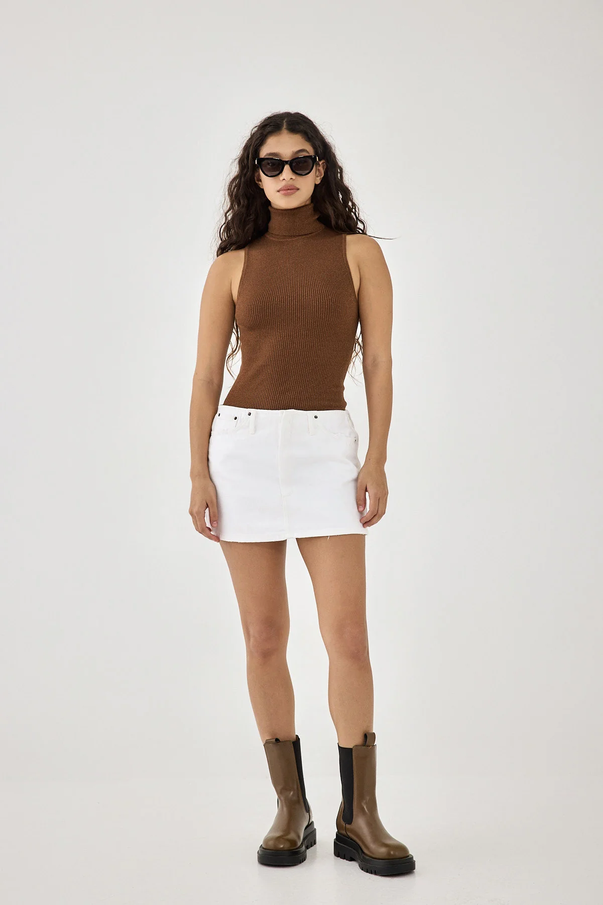 Glitter Ribbed Turtleneck Top - Image 2