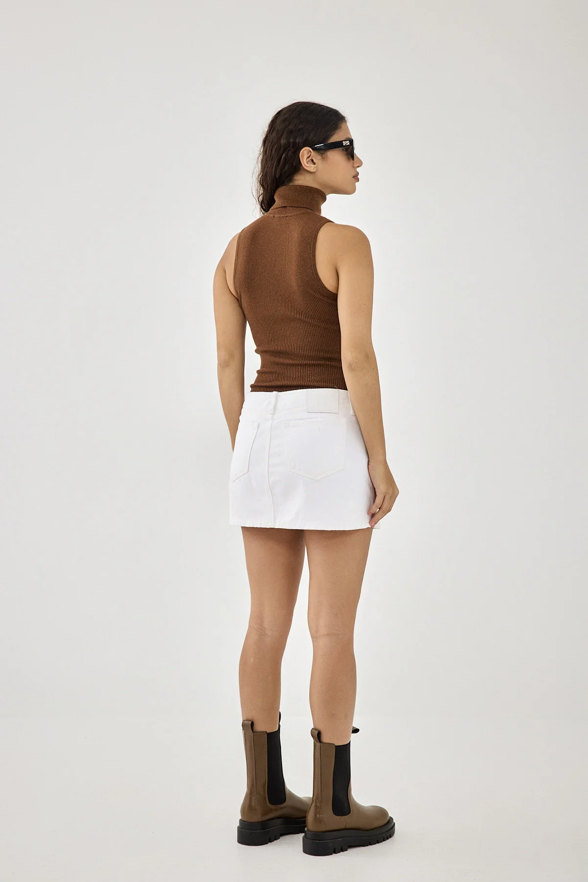 Glitter Ribbed Turtleneck Top - Image 5