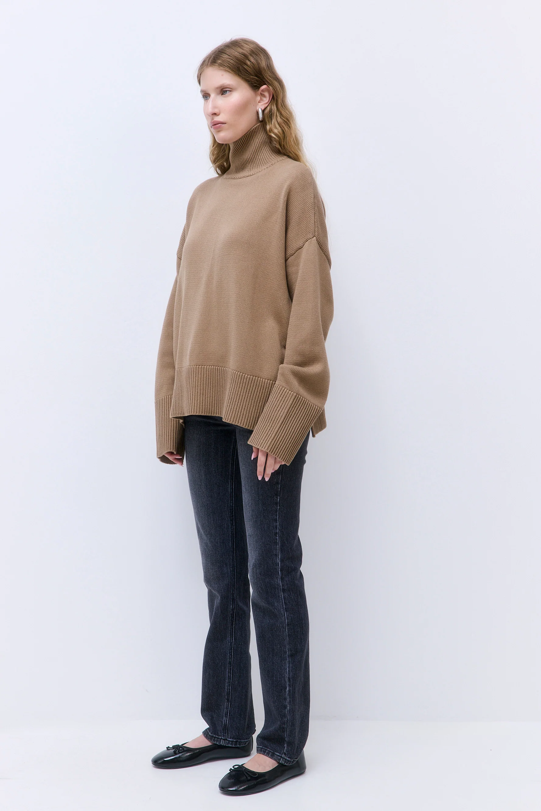 Oversized Turtleneck Jumper - Image 4