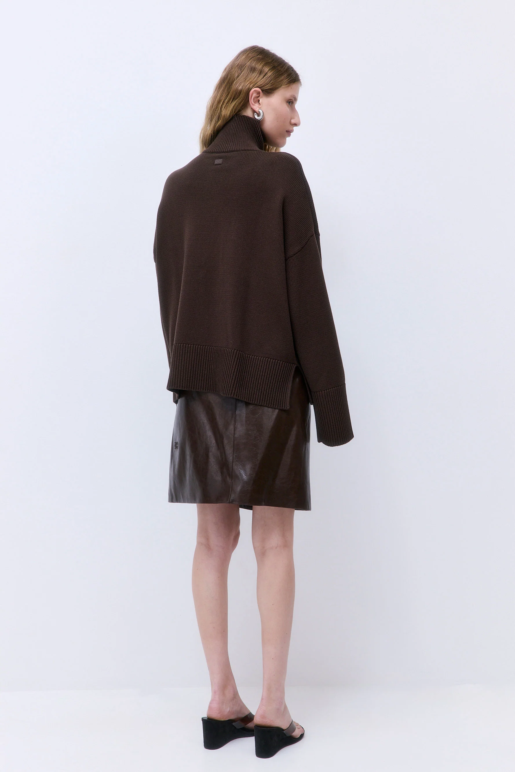 Oversized Turtleneck Jumper - Image 5