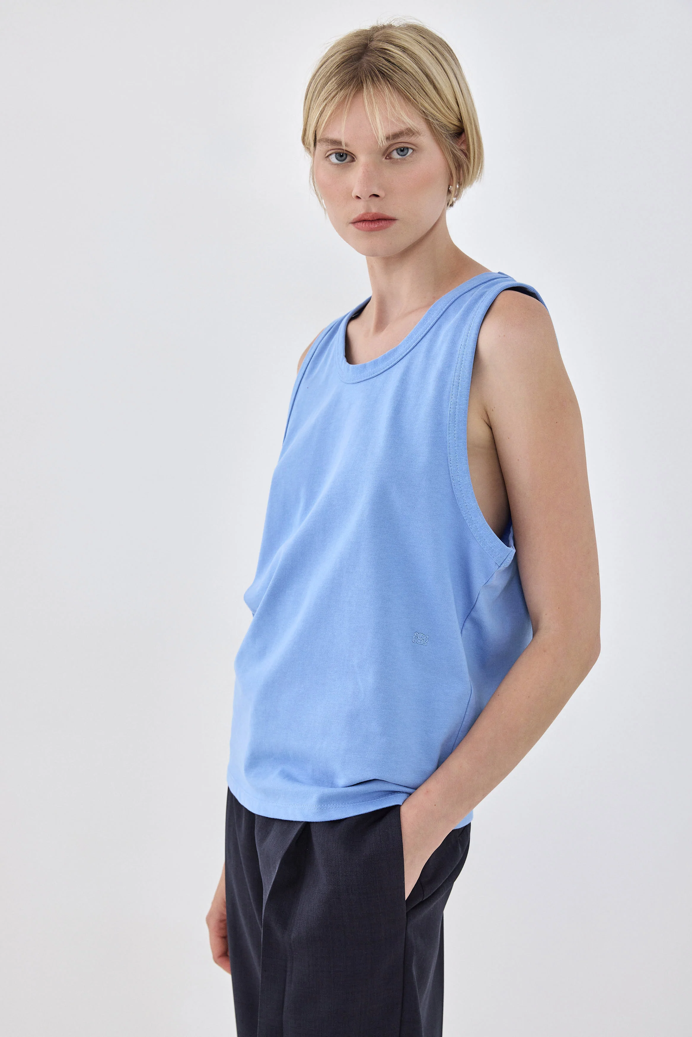 Heavy Cotton Boxy Tank Top - Image 4
