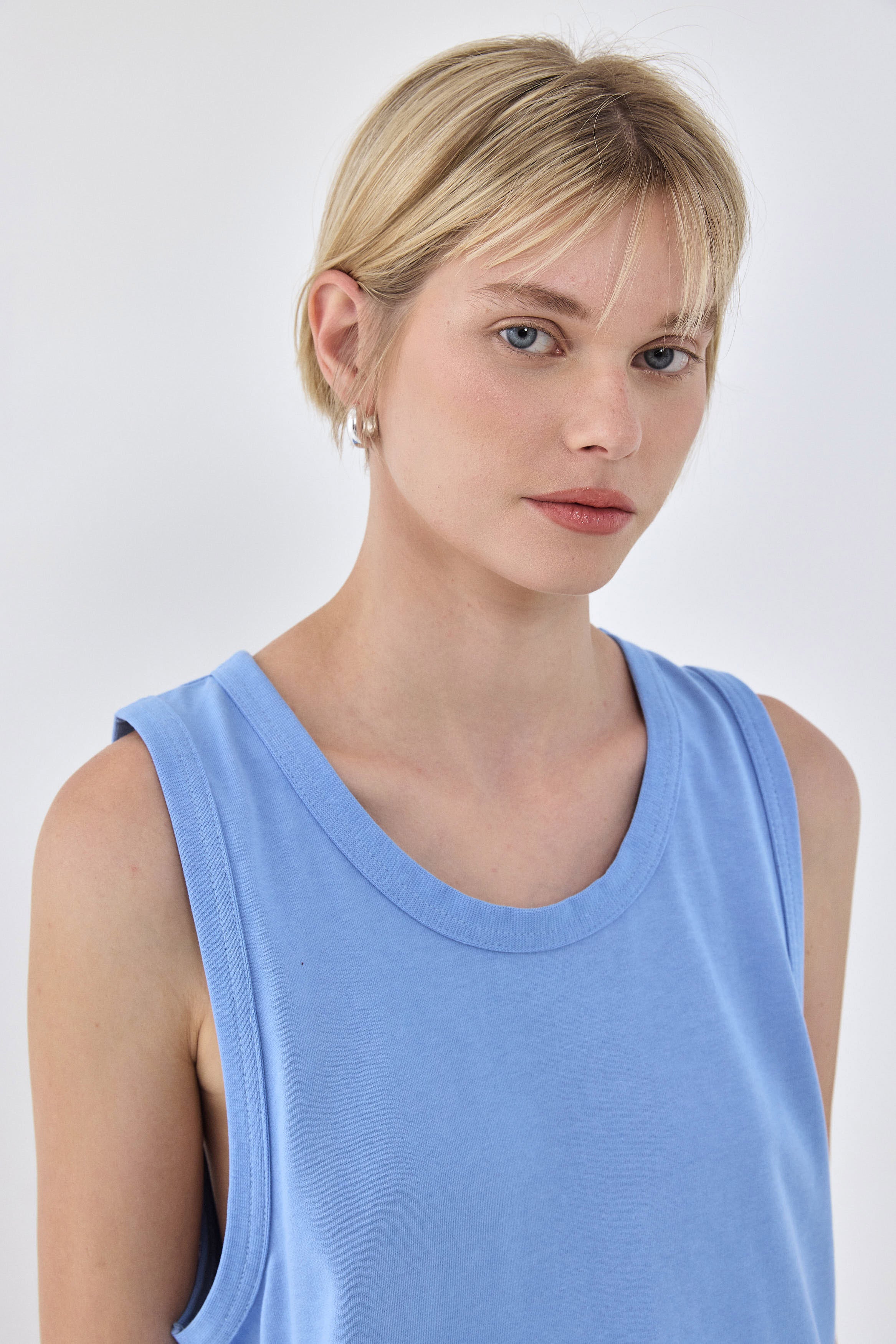 Heavy Cotton Boxy Tank Top - Image 7