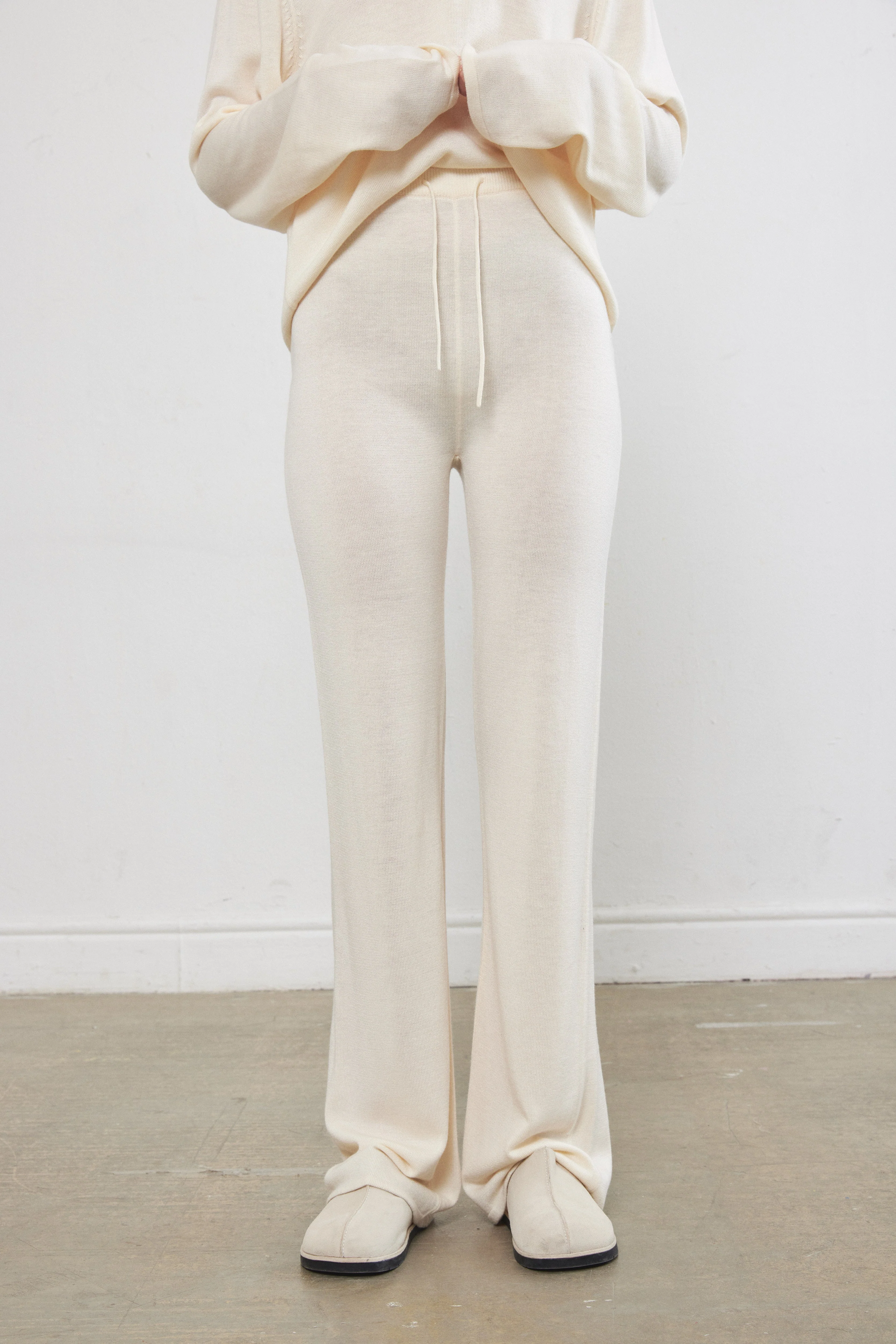 Knitted Flowy Pants - Image 2