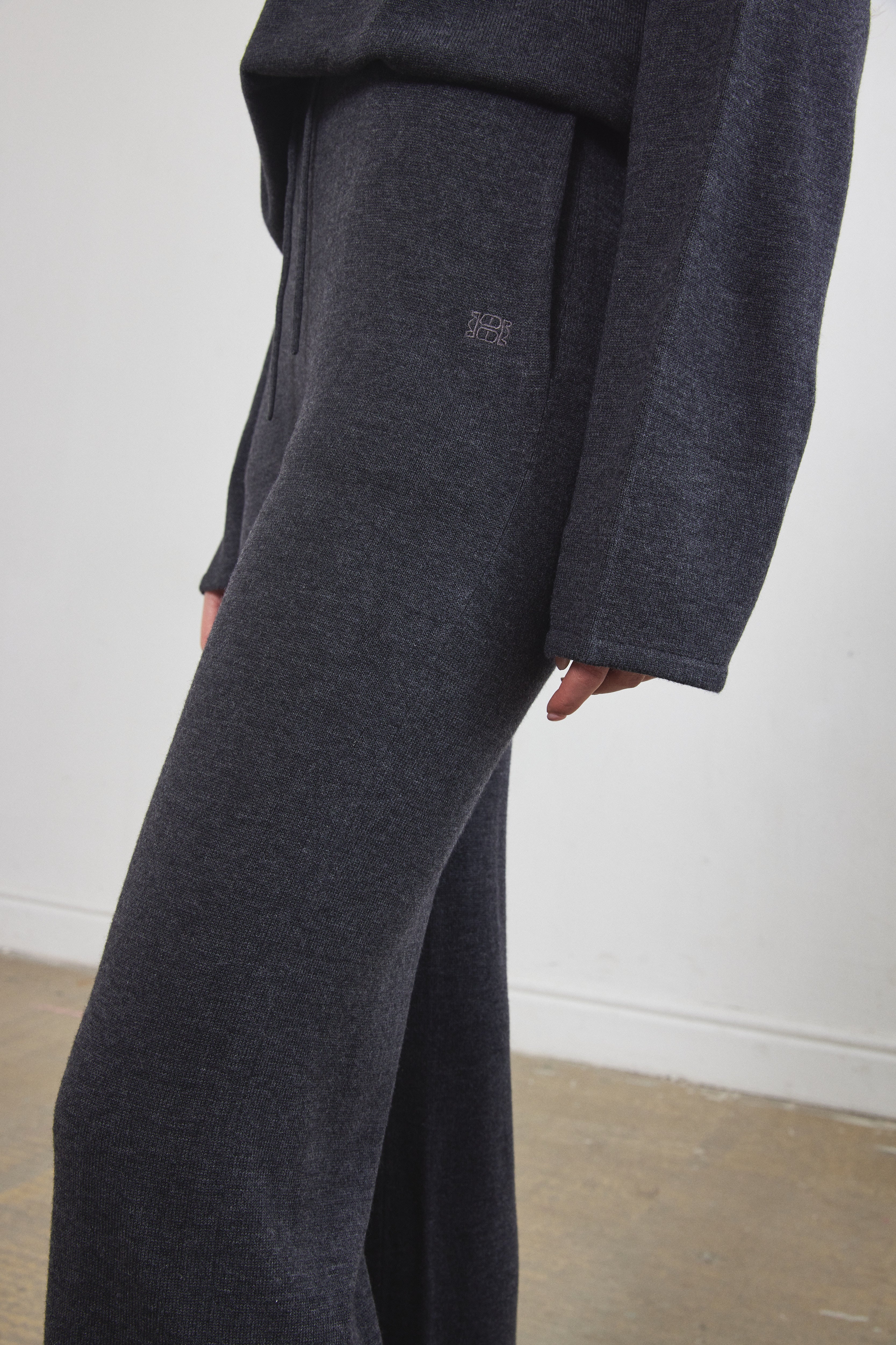 Knitted Flowy Pants - Image 5