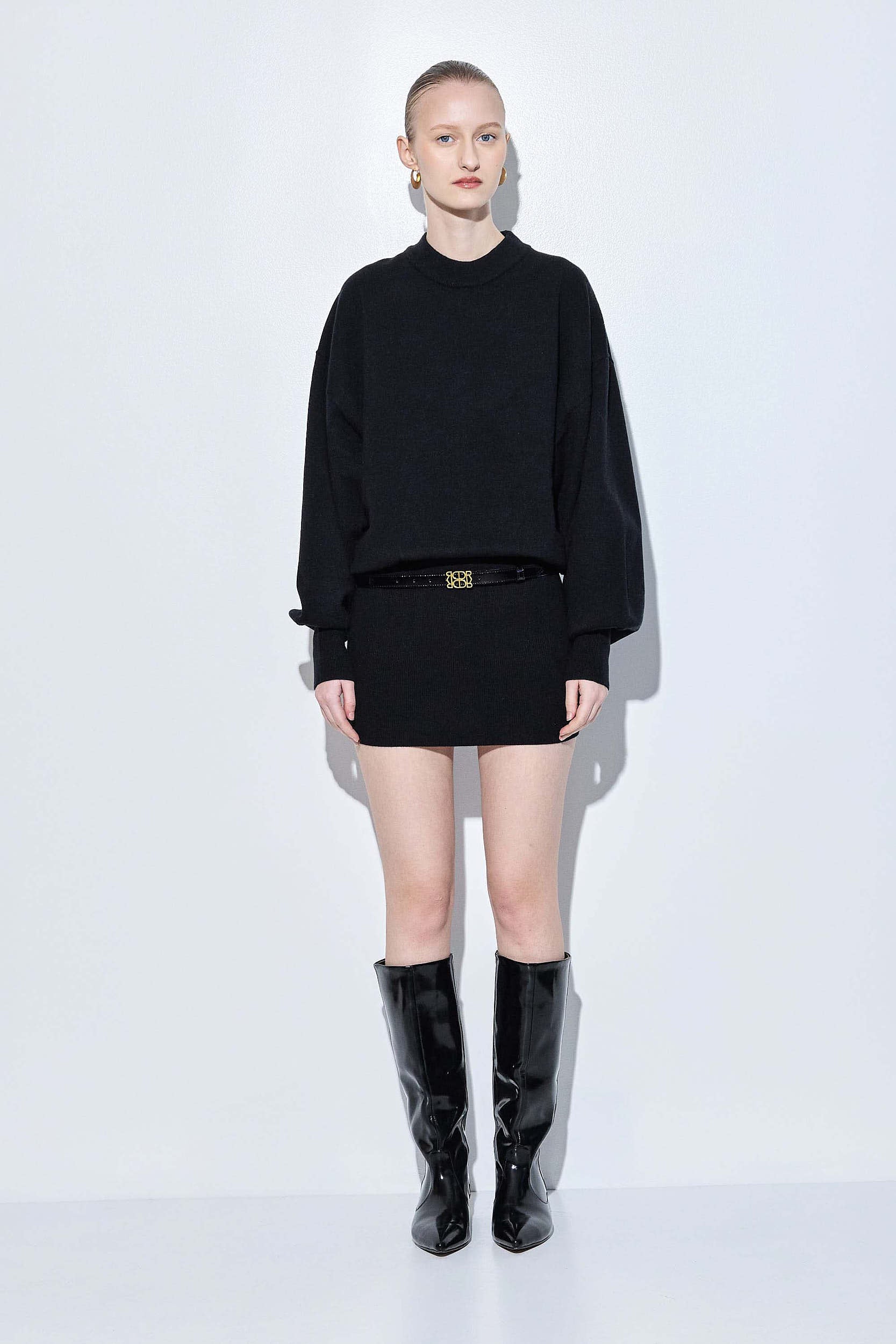 Knitted Long Sleeved Volume Dress - Image 2