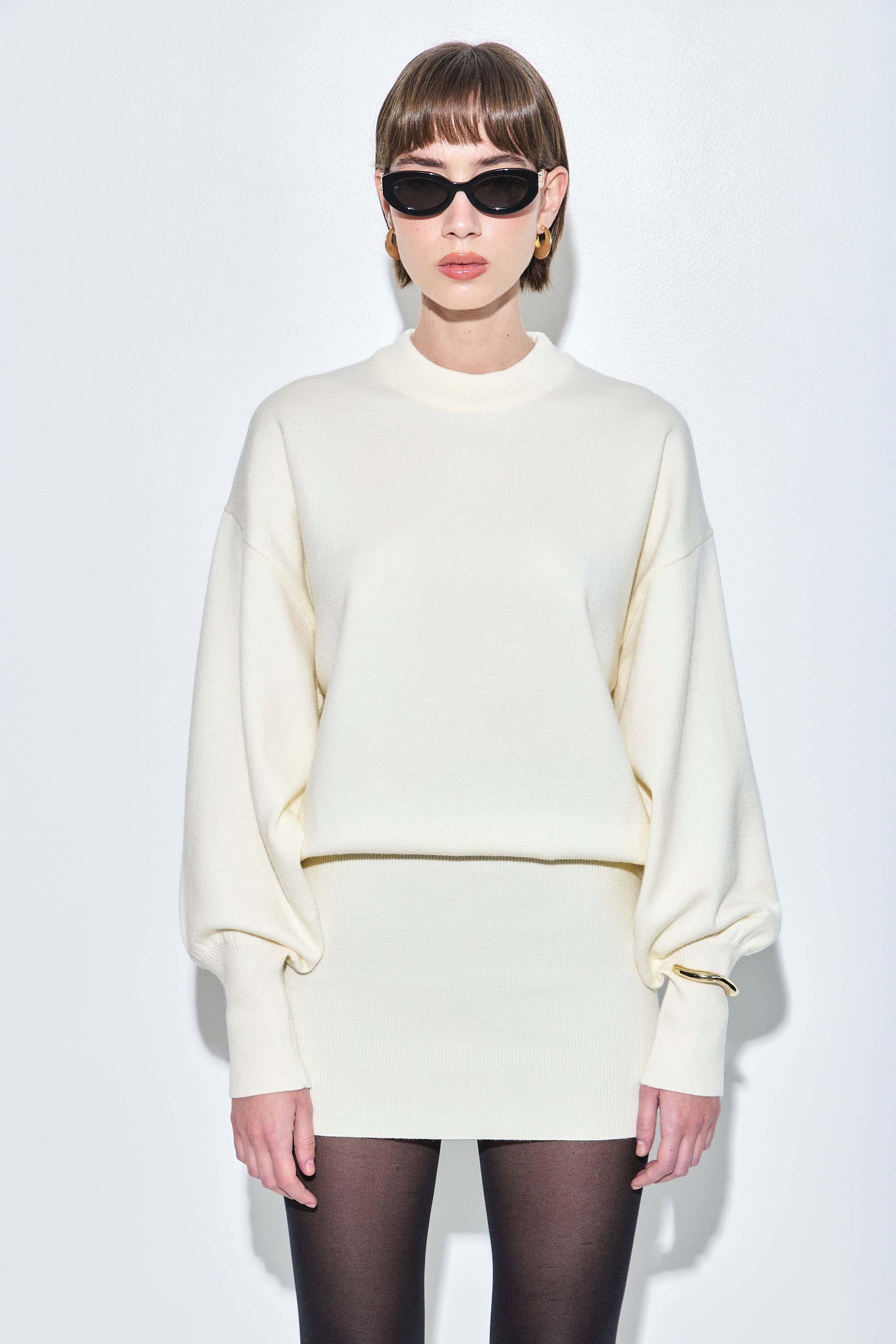 Knitted Long Sleeved Volume Dress