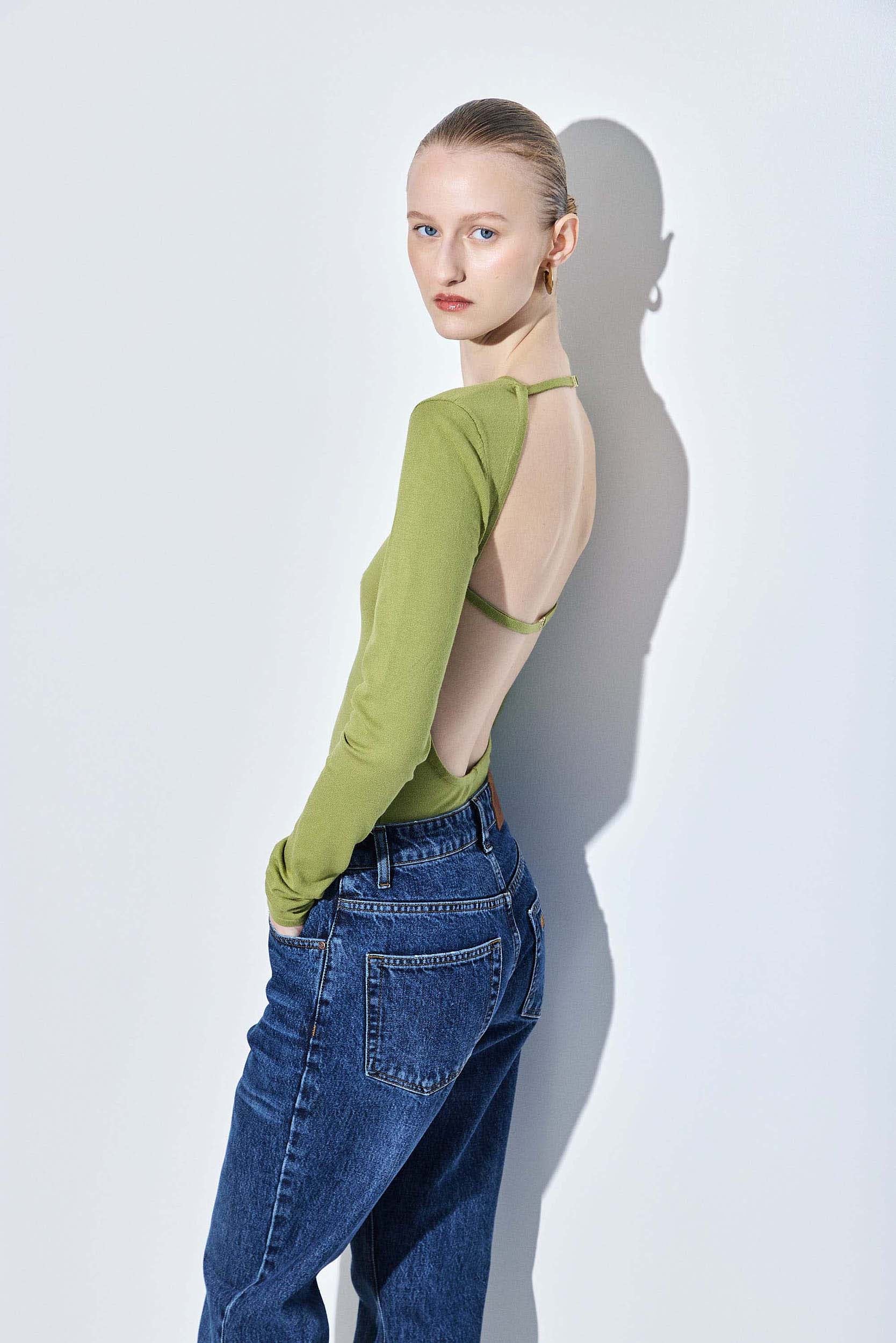 Knitted Open Back Buckled Top - Image 4