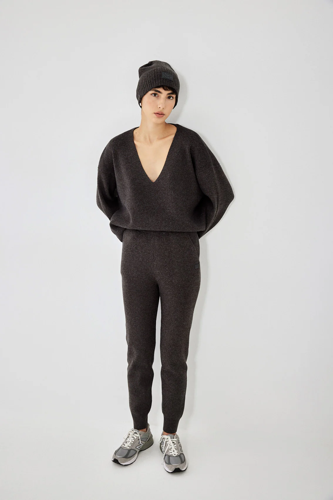 Knitted Ribbed Jogger - Image 3