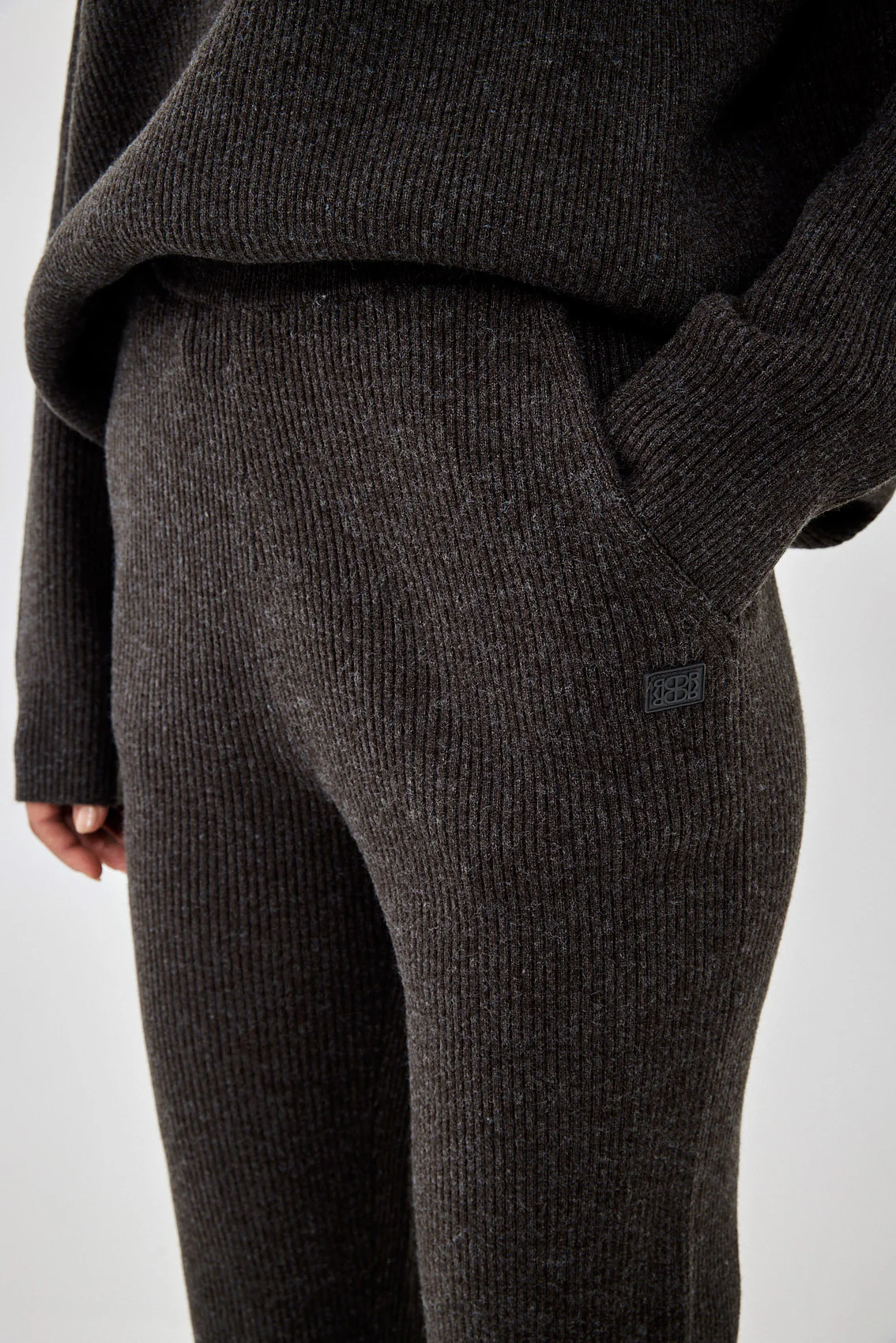 Knitted Ribbed Jogger - Image 6