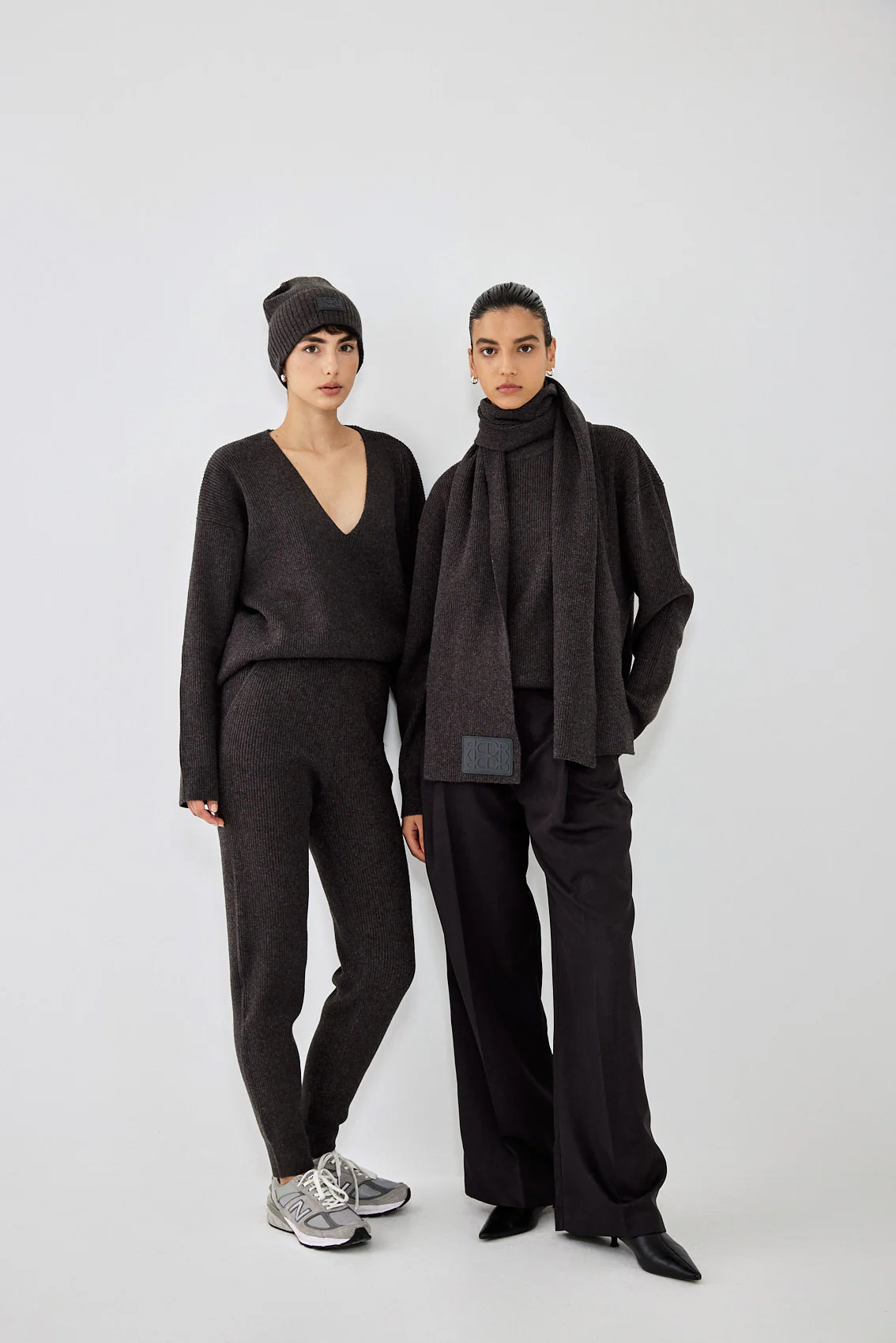 Knitted Ribbed Jogger - Image 8