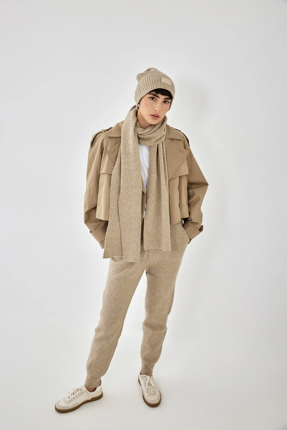 Knitted Ribbed Jogger - Image 3
